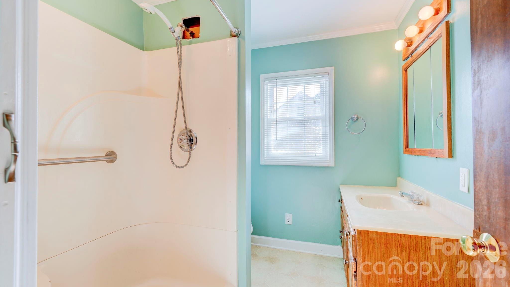 2403 W C Street — Kannapolis