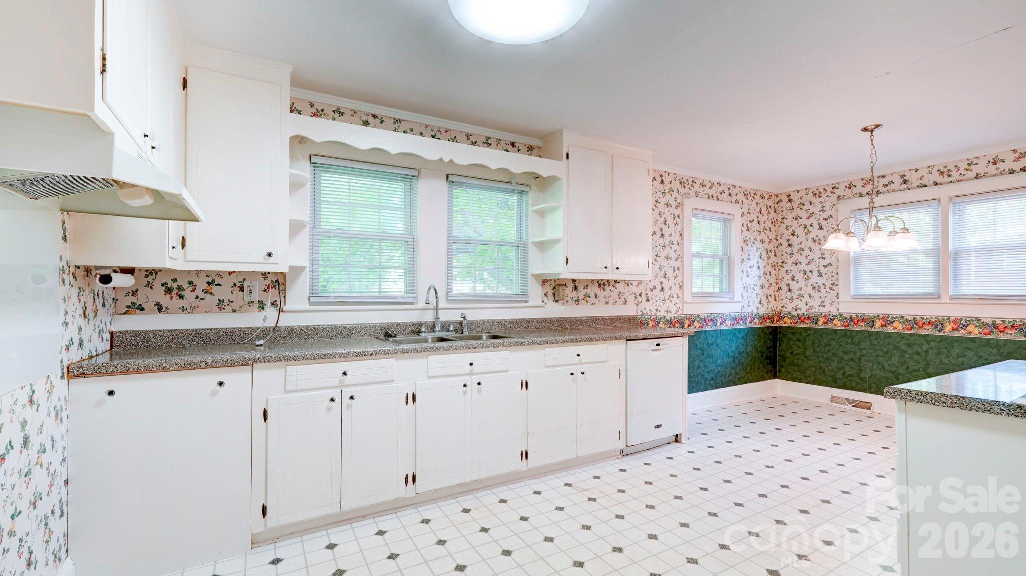 2403 W C Street — Kannapolis