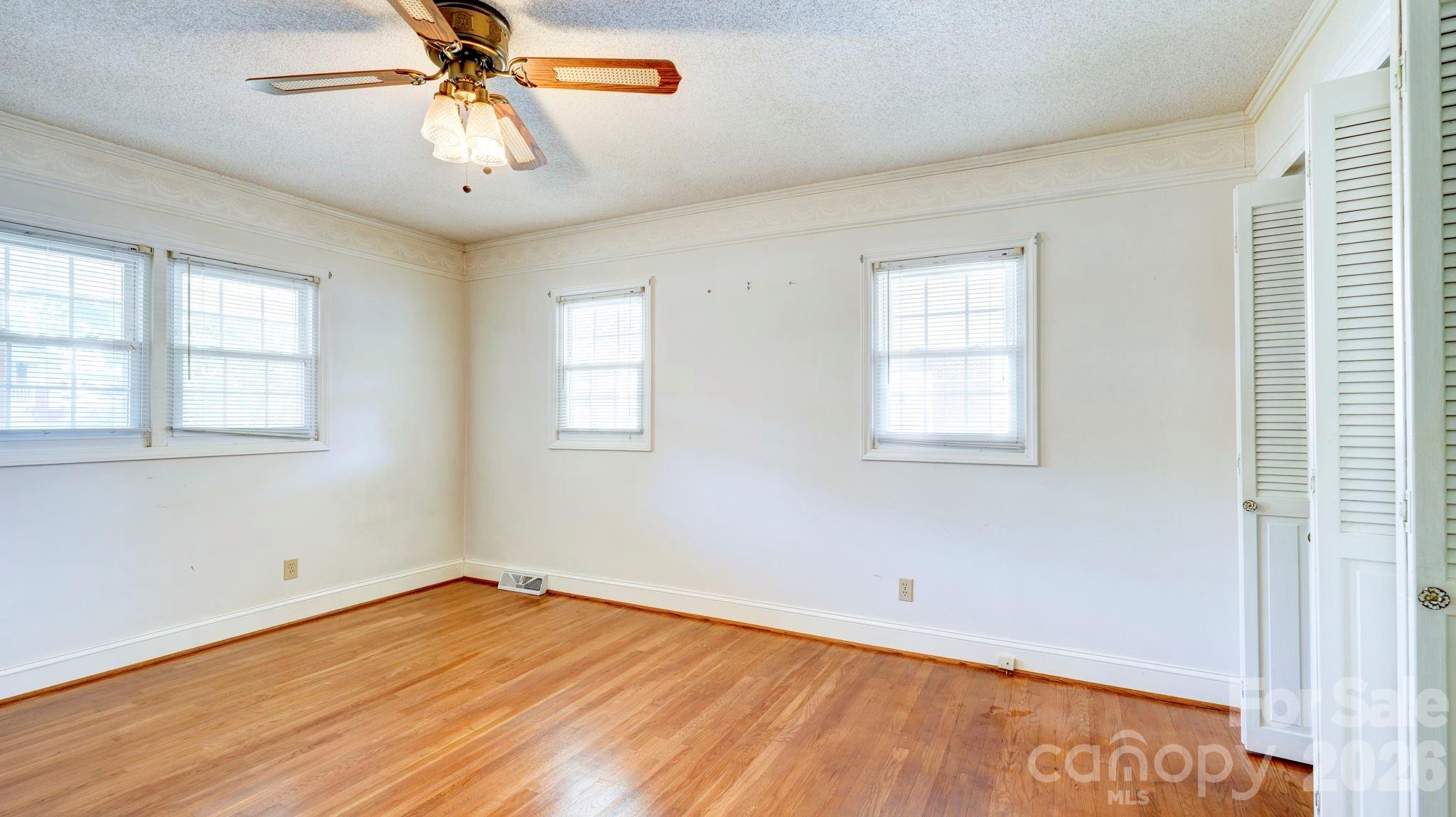 2403 W C Street — Kannapolis