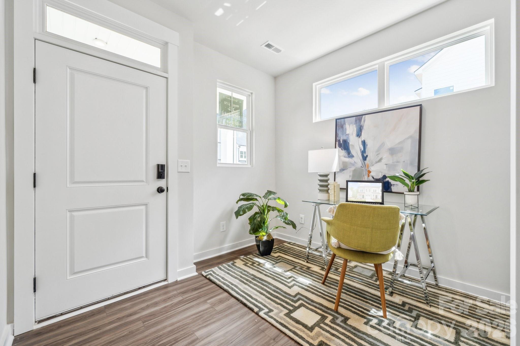 3119 Finchborough Court #211 — Charlotte