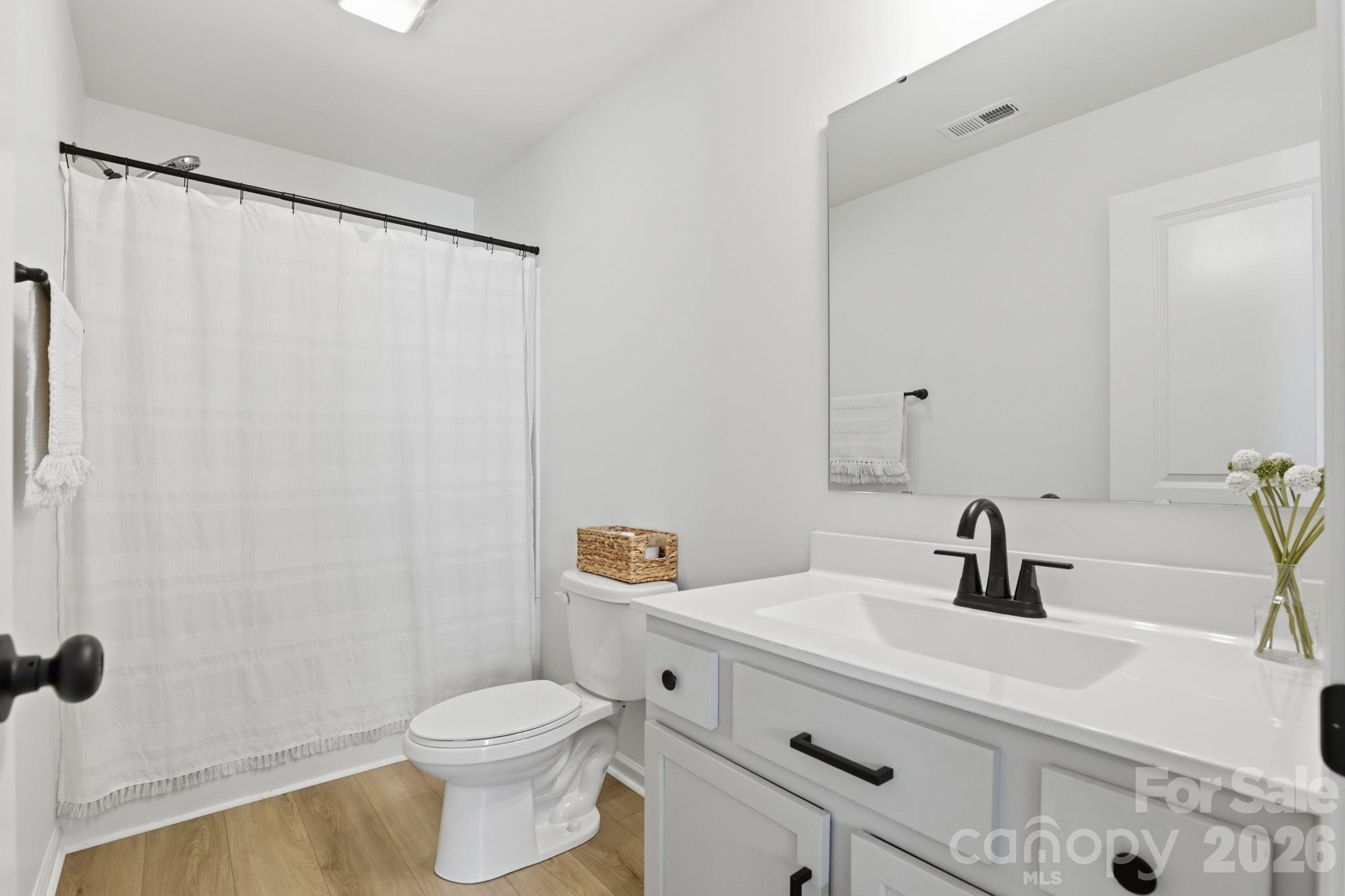 134 Fairfield Drive — Troutman