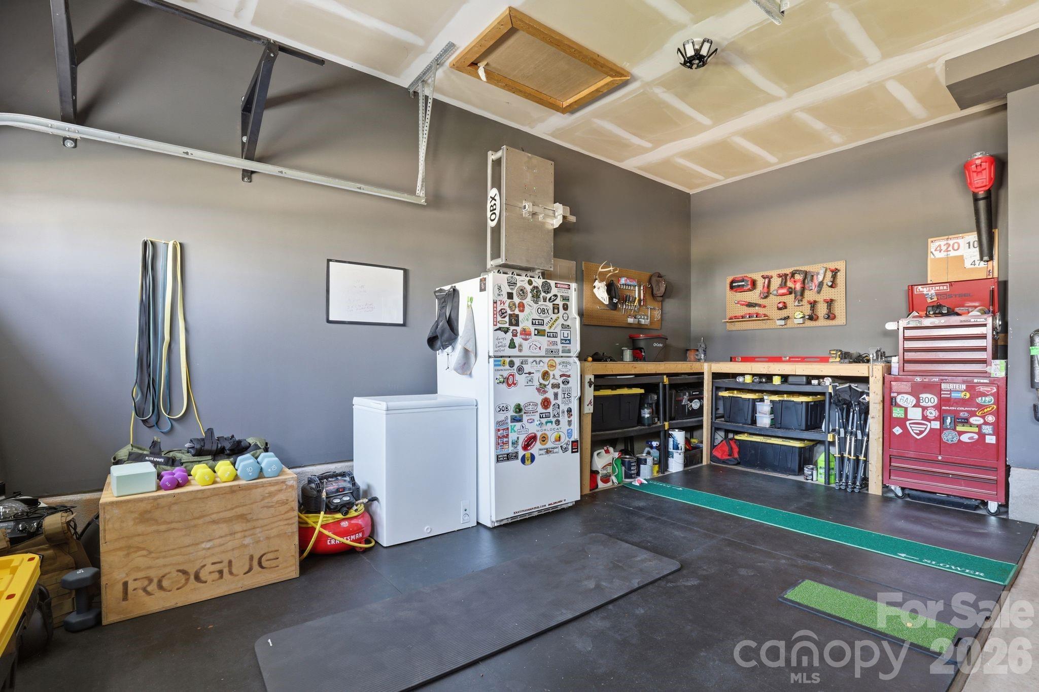 134 Fairfield Drive — Troutman