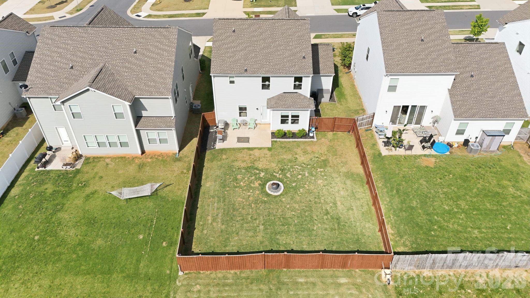 134 Fairfield Drive — Troutman