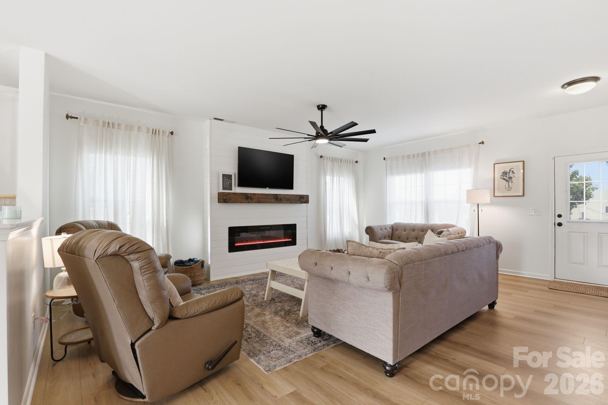 134 Fairfield Drive — Troutman