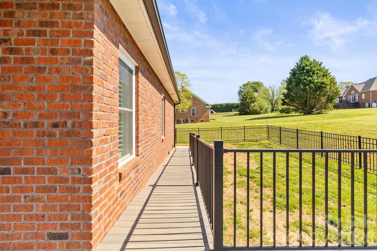 2411 Carriage Lane — Lincolnton