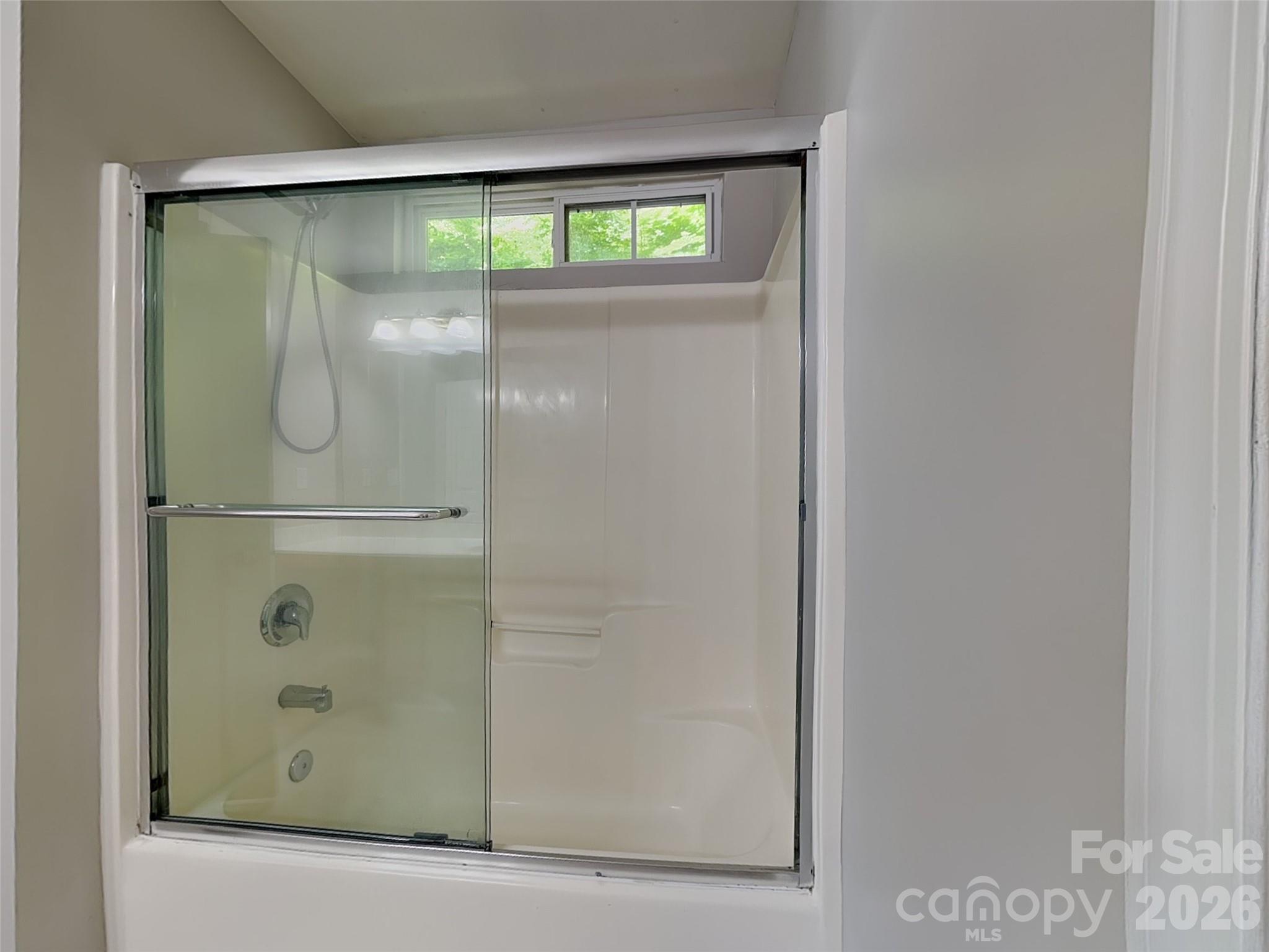 2507 Post Oak Lane — Gastonia