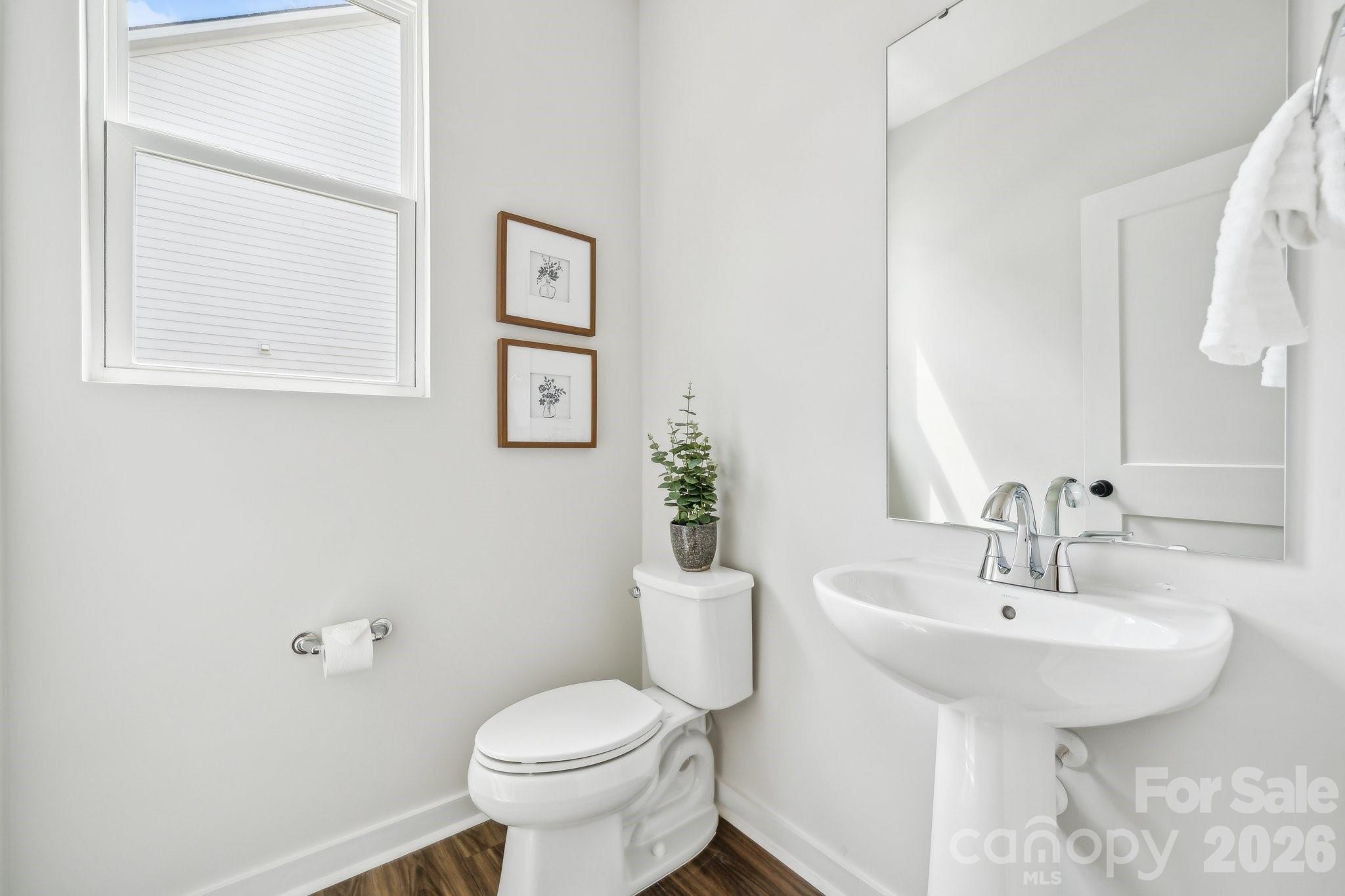3216 Finchborough Court #261 — Charlotte