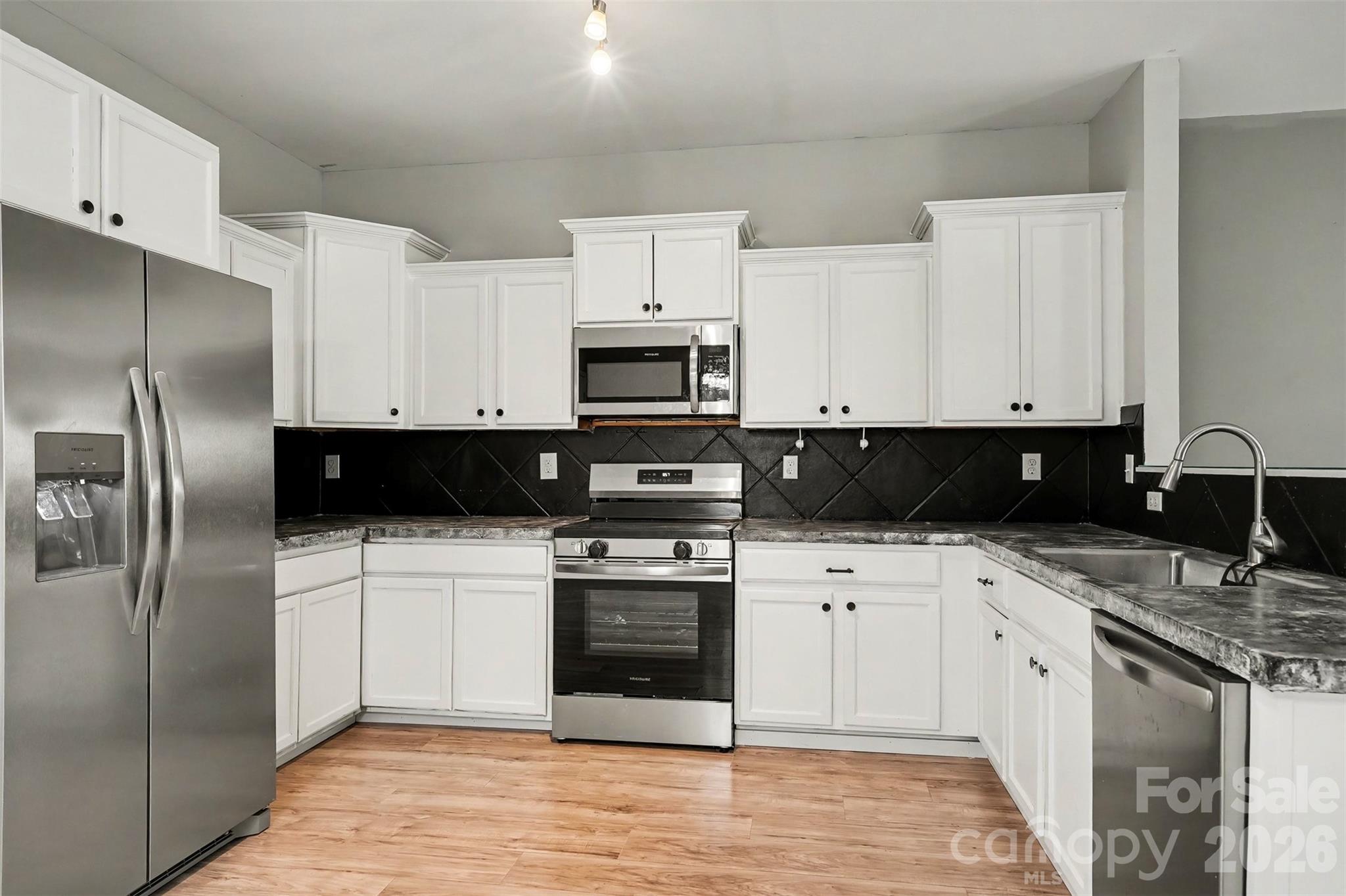 532 Sansberry Drive — York