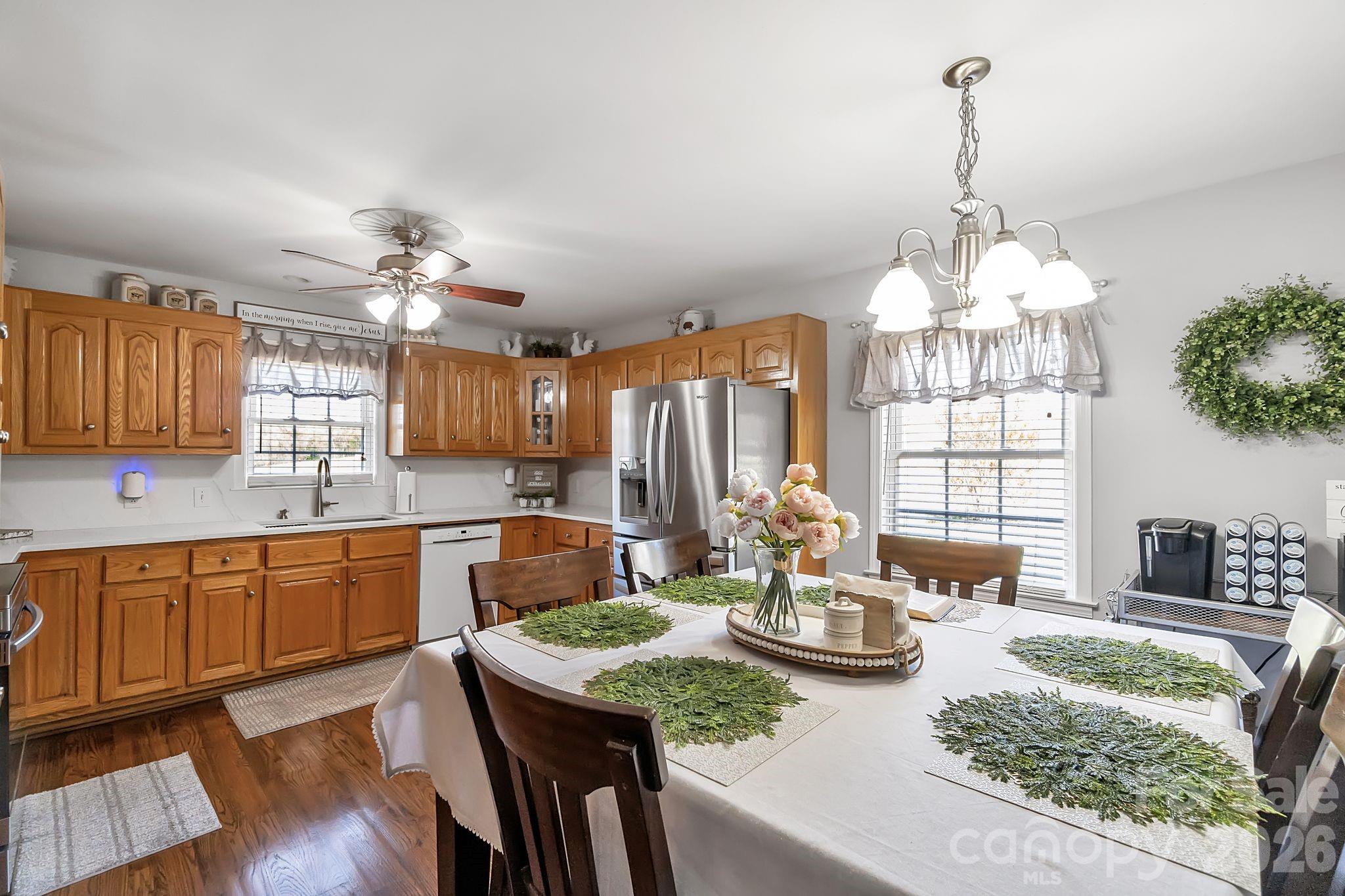 5507 Land Harbour Drive — Granite Falls