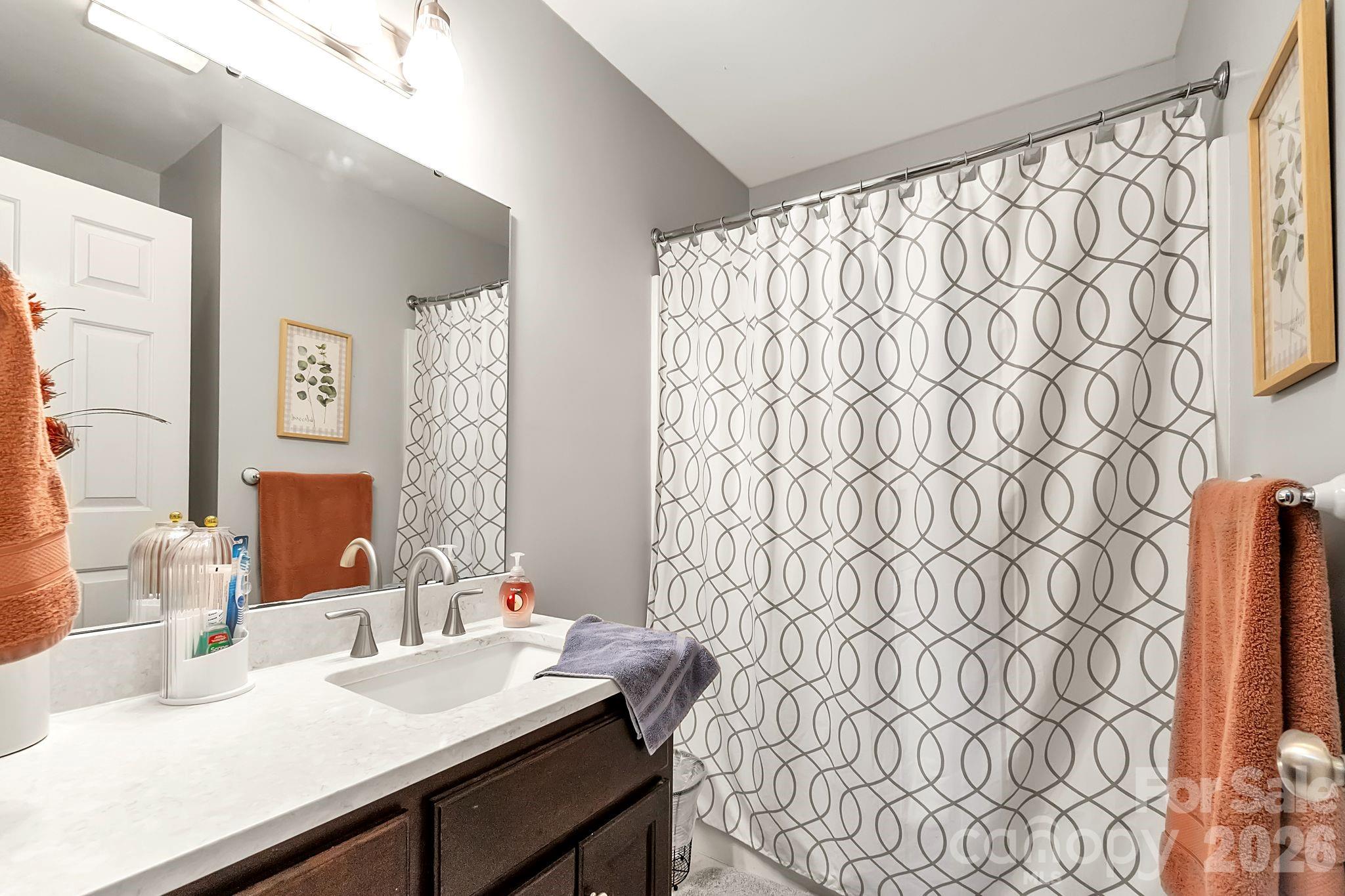 5507 Land Harbour Drive — Granite Falls