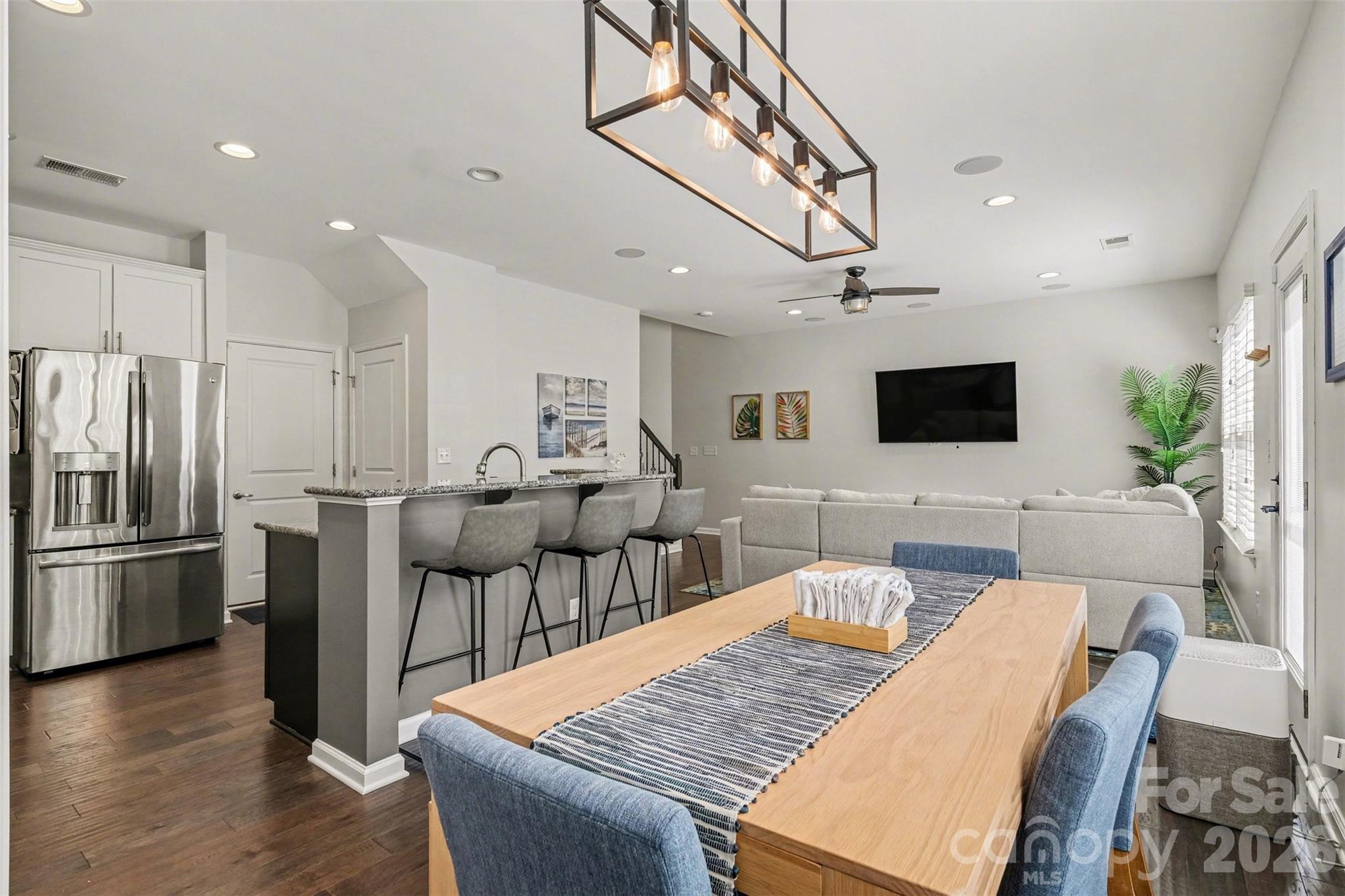 2459 Alyssa Lane — Charlotte