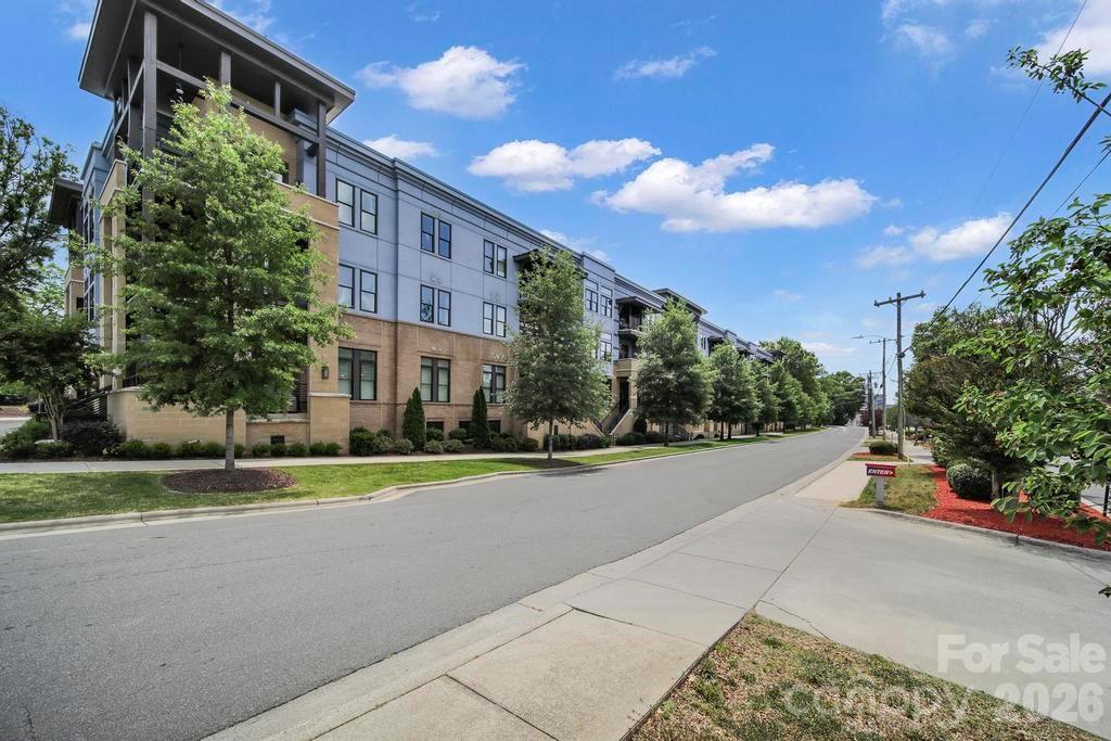 2401 Euclid Avenue #301 — Charlotte