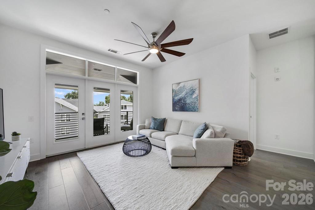 2401 Euclid Avenue #301 — Charlotte