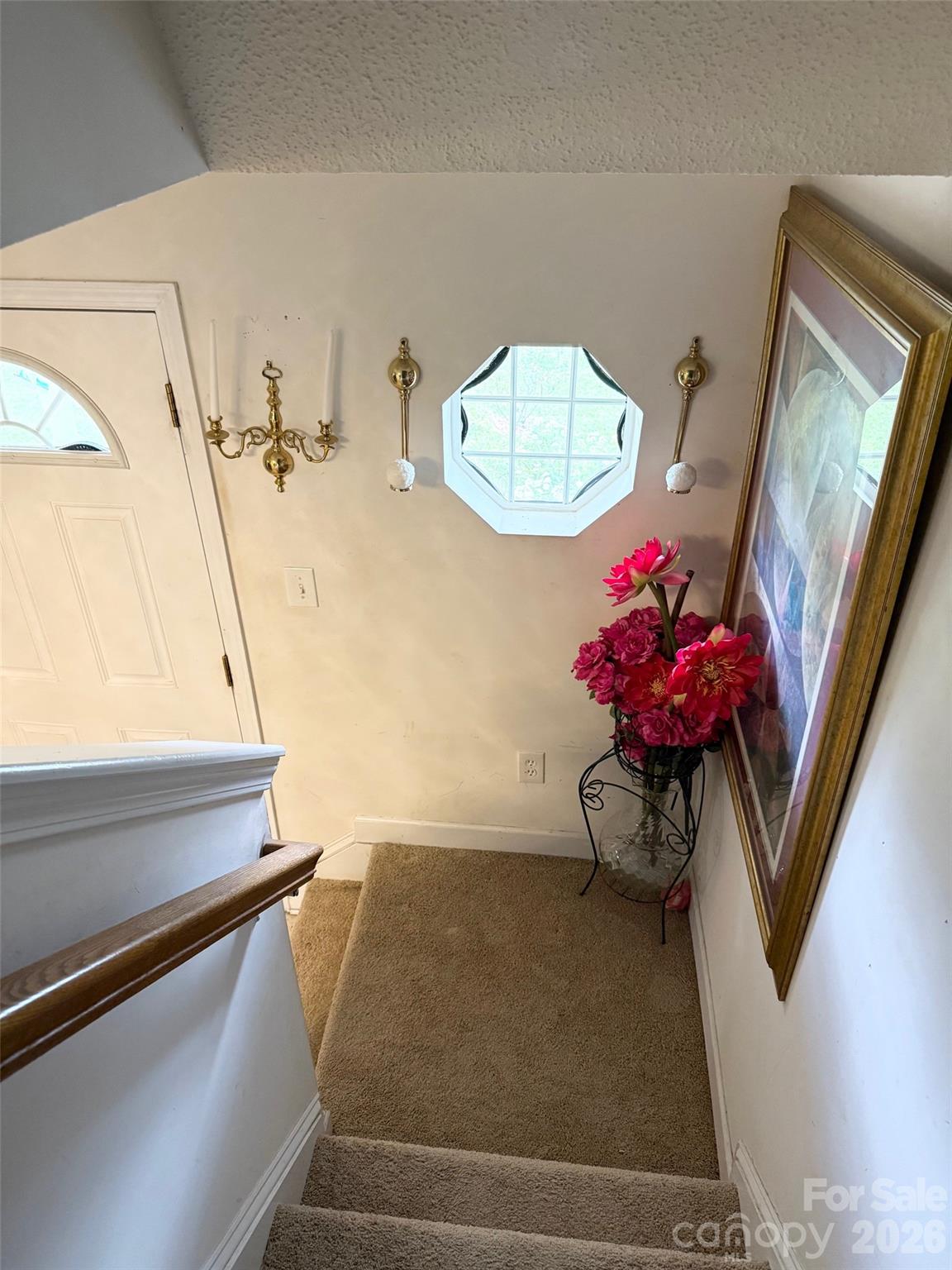 4046 W Fairmeadow Drive — Lancaster