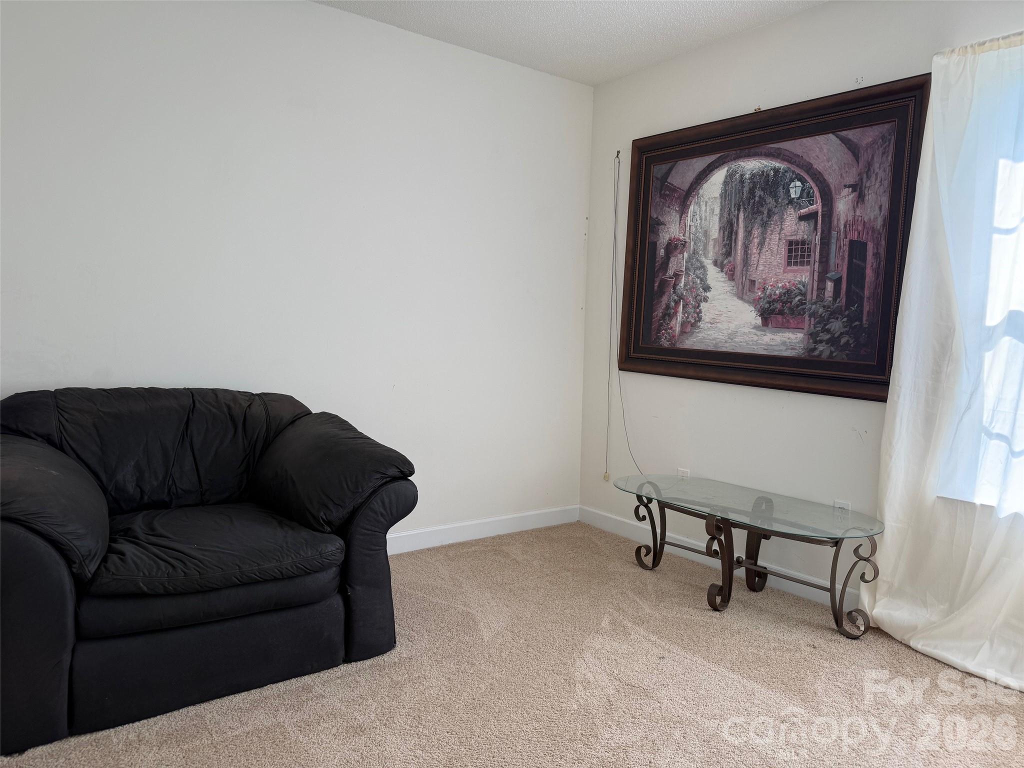 4046 W Fairmeadow Drive — Lancaster