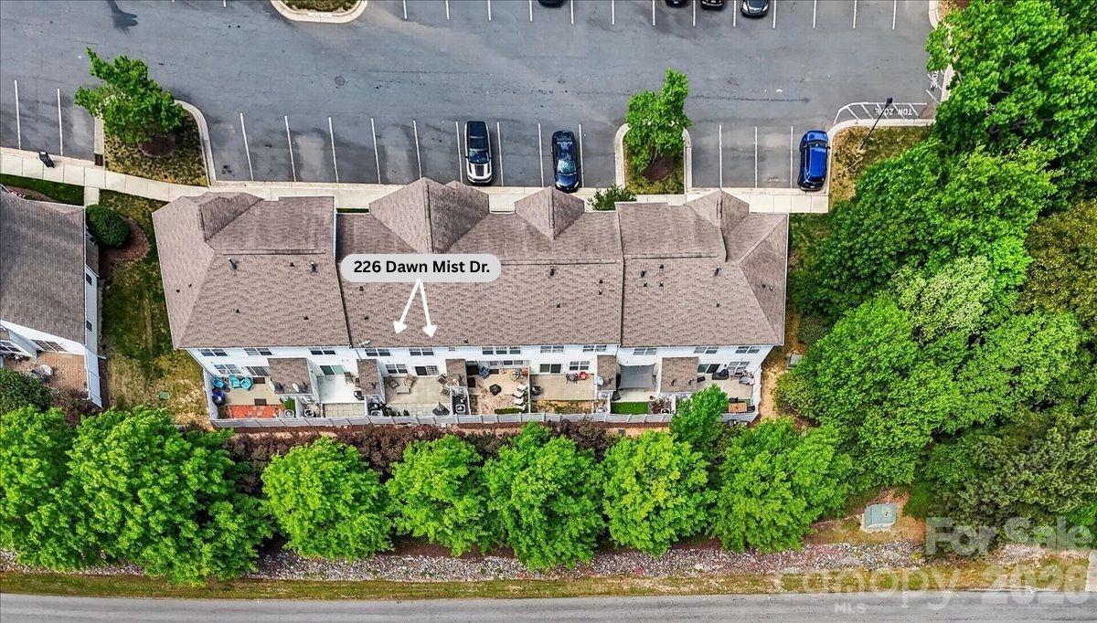 226 Dawn Mist Lane — Fort Mill