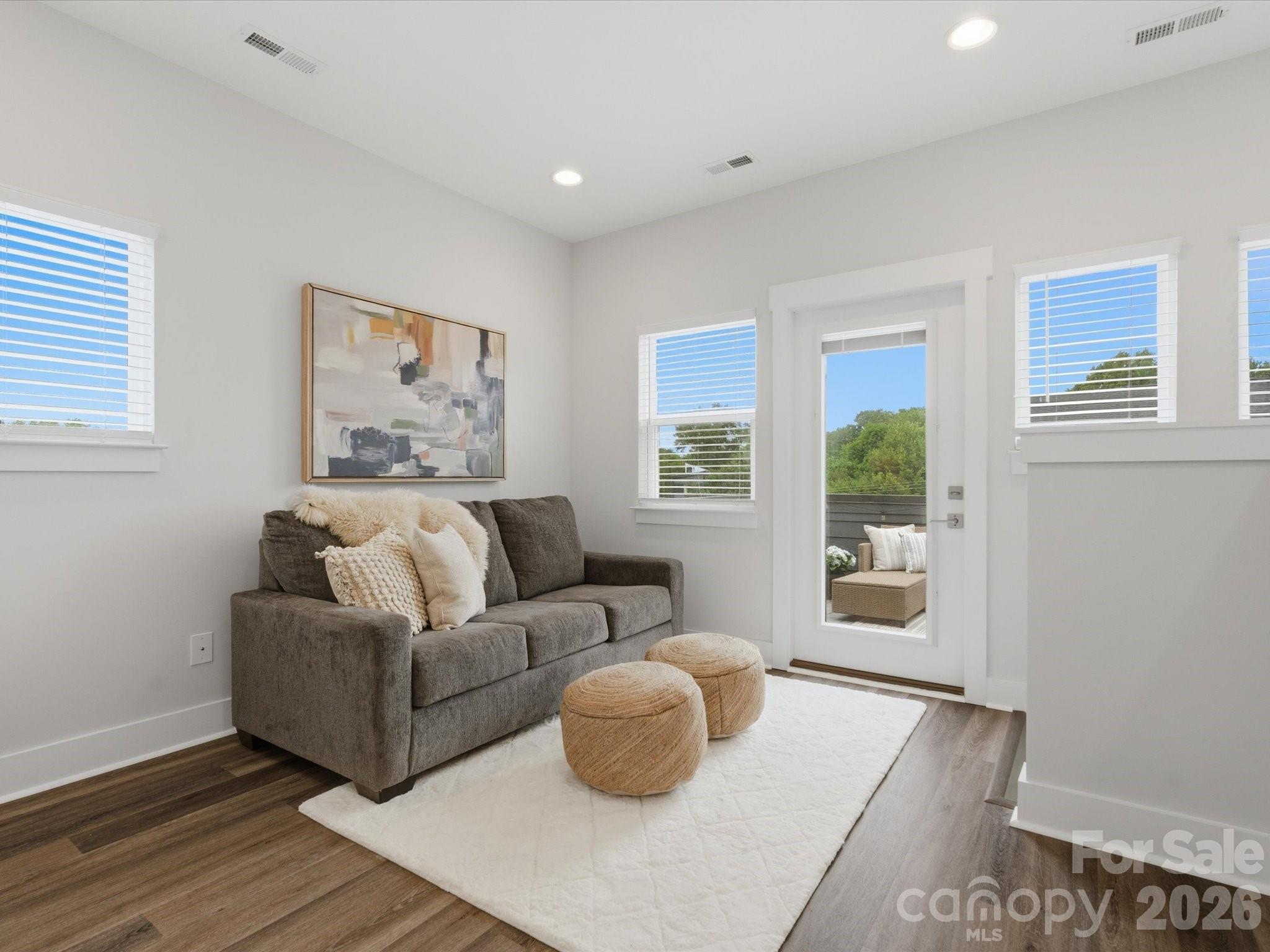 606 West End Drive — Charlotte