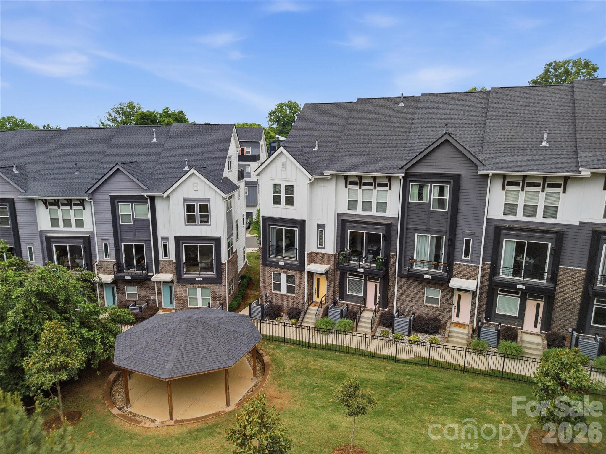 606 West End Drive — Charlotte