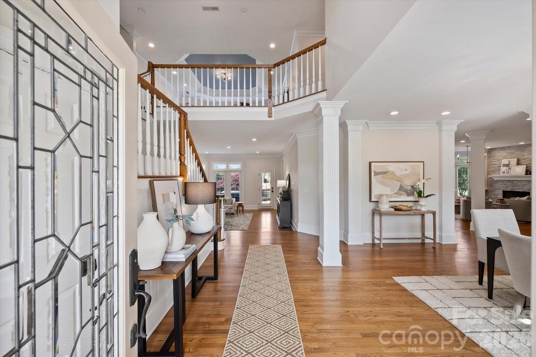 7010 Seton House Lane — Charlotte