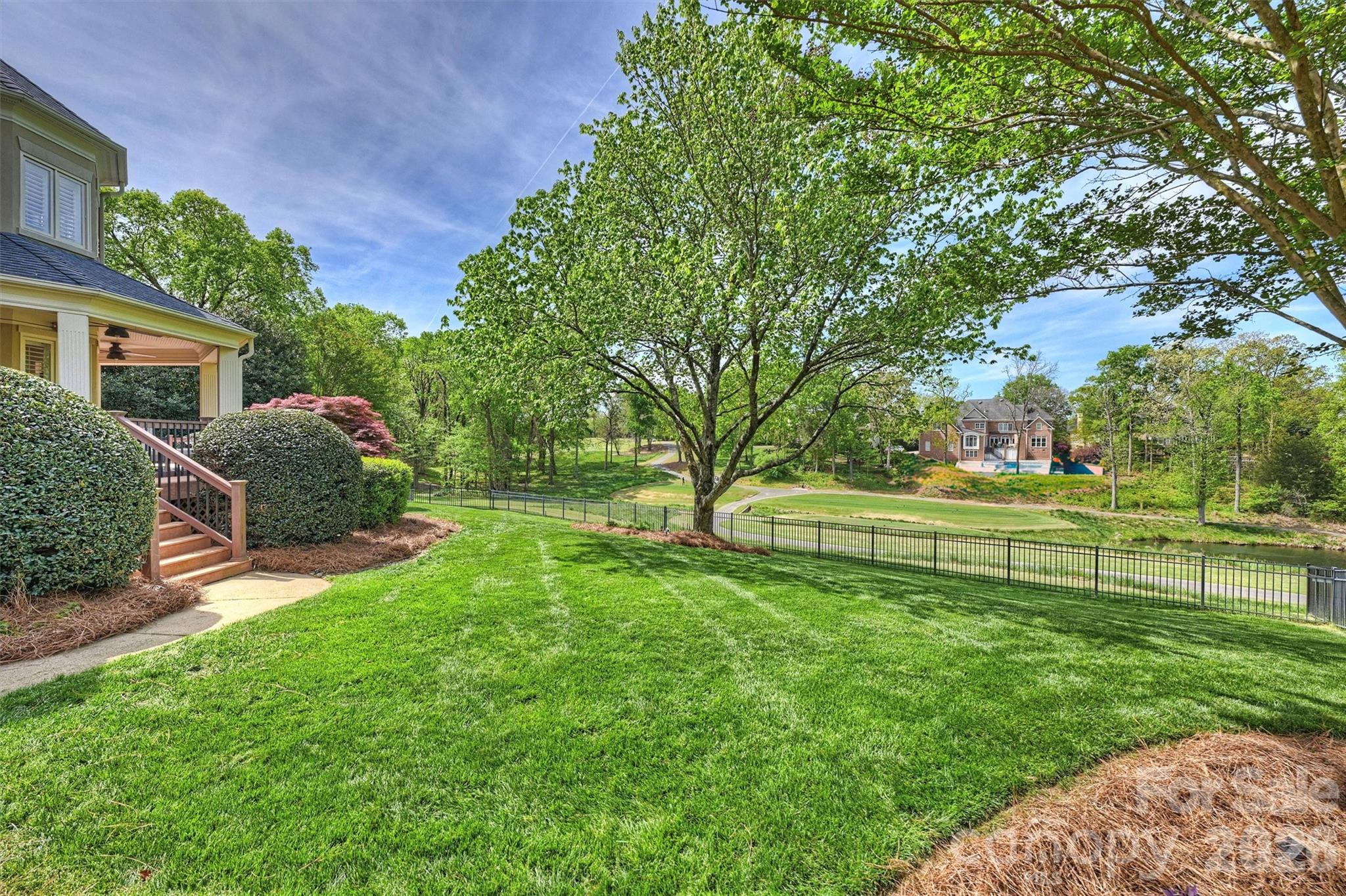 7010 Seton House Lane — Charlotte