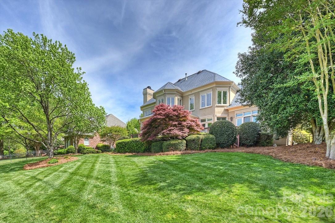 7010 Seton House Lane — Charlotte