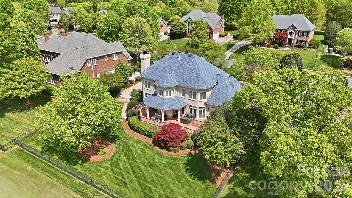 7010 Seton House Lane — Charlotte