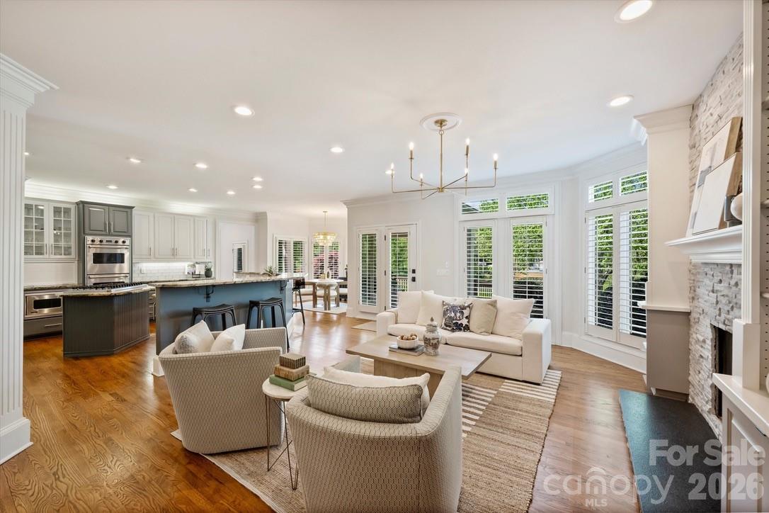 7010 Seton House Lane — Charlotte