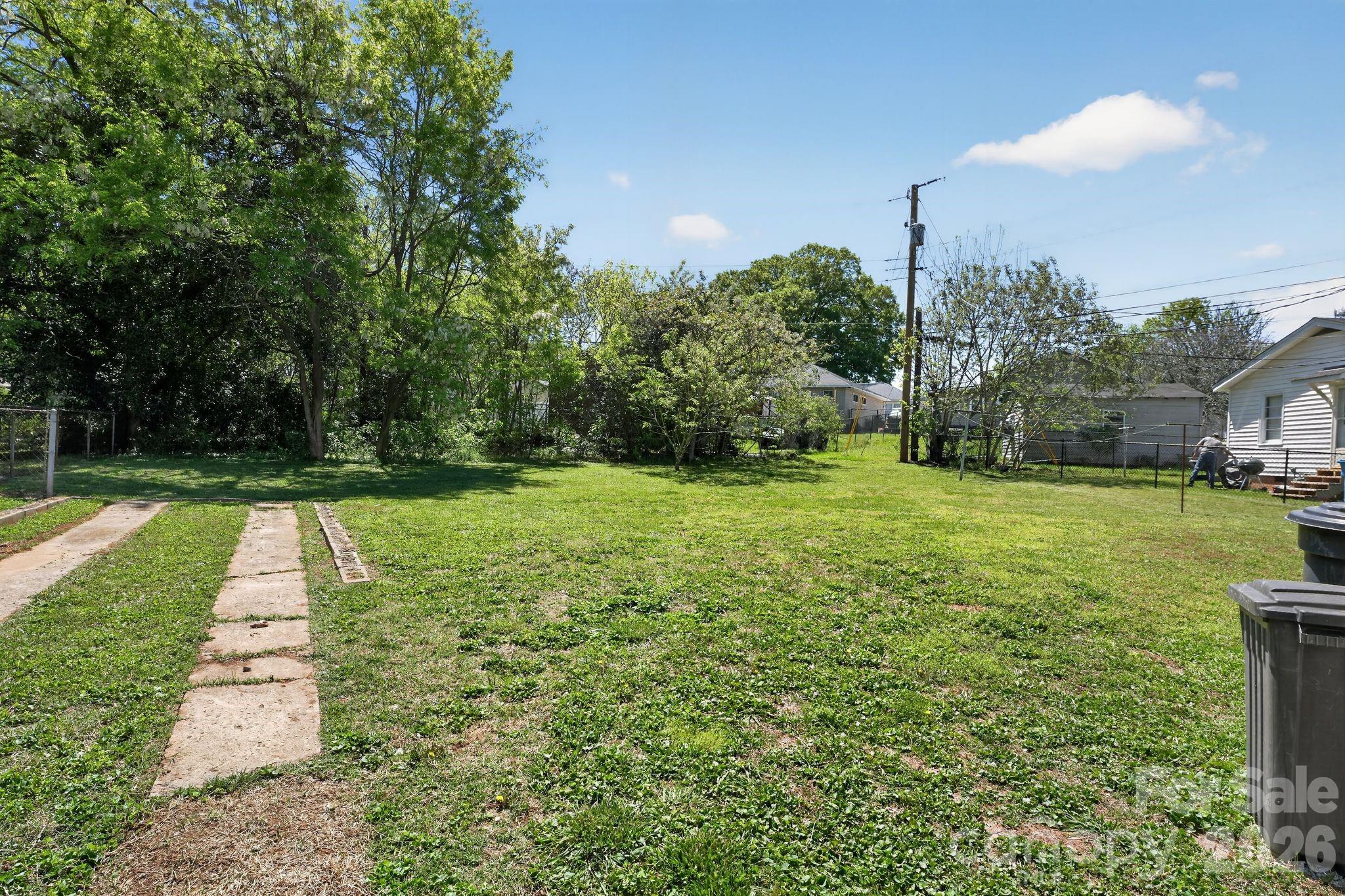 344 Mayflower Avenue — Cramerton