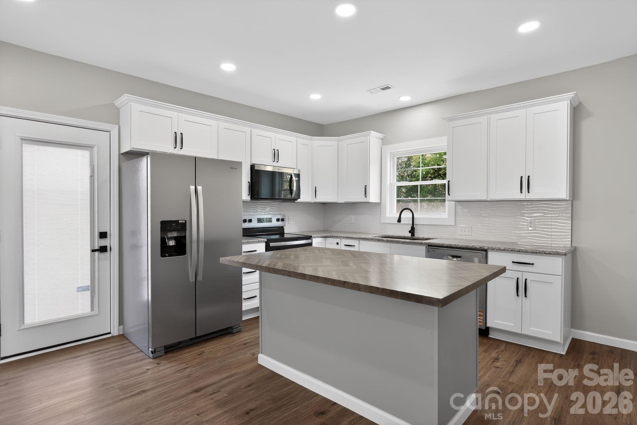 344 Mayflower Avenue — Cramerton