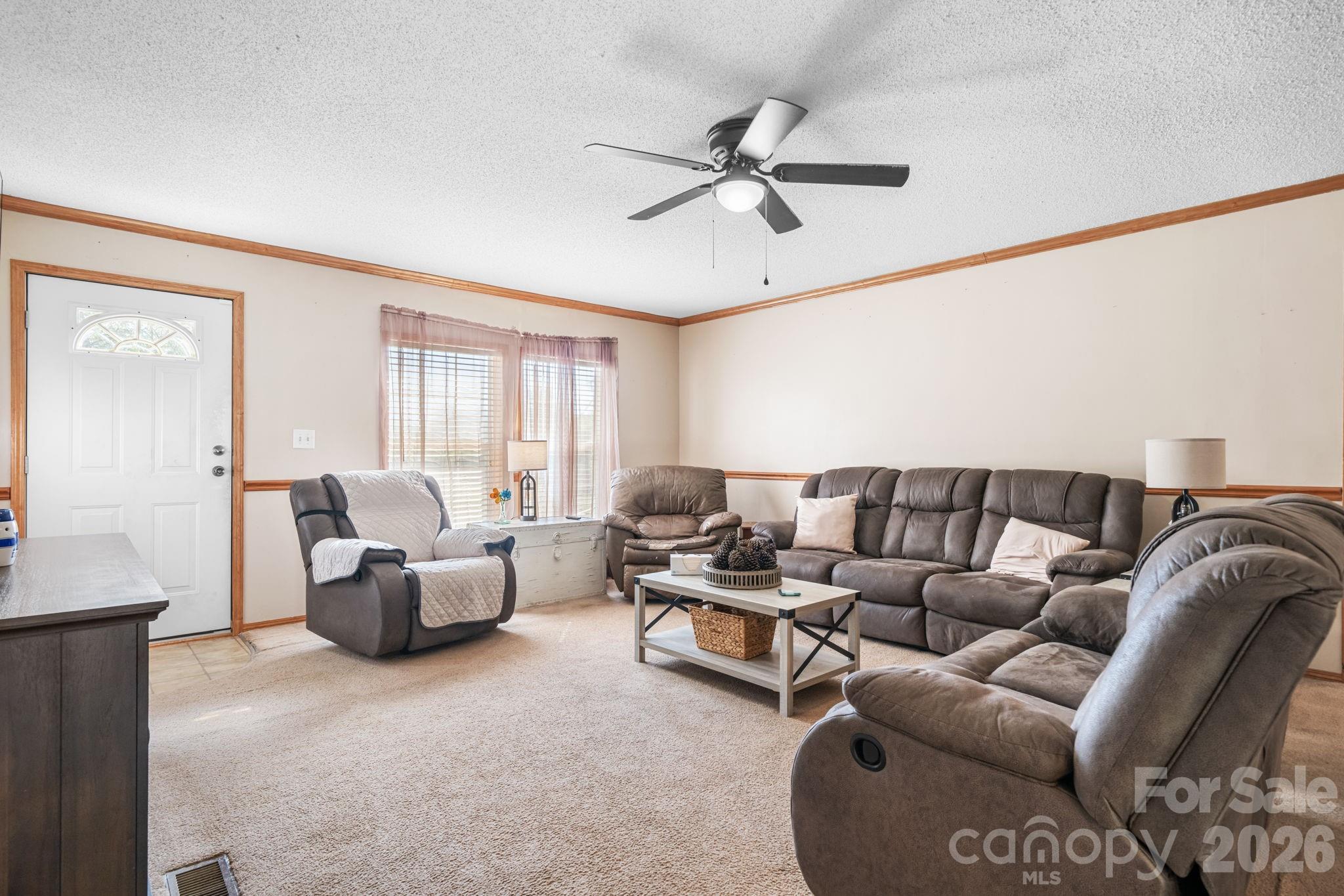 3634 Hillview Drive NE — Conover