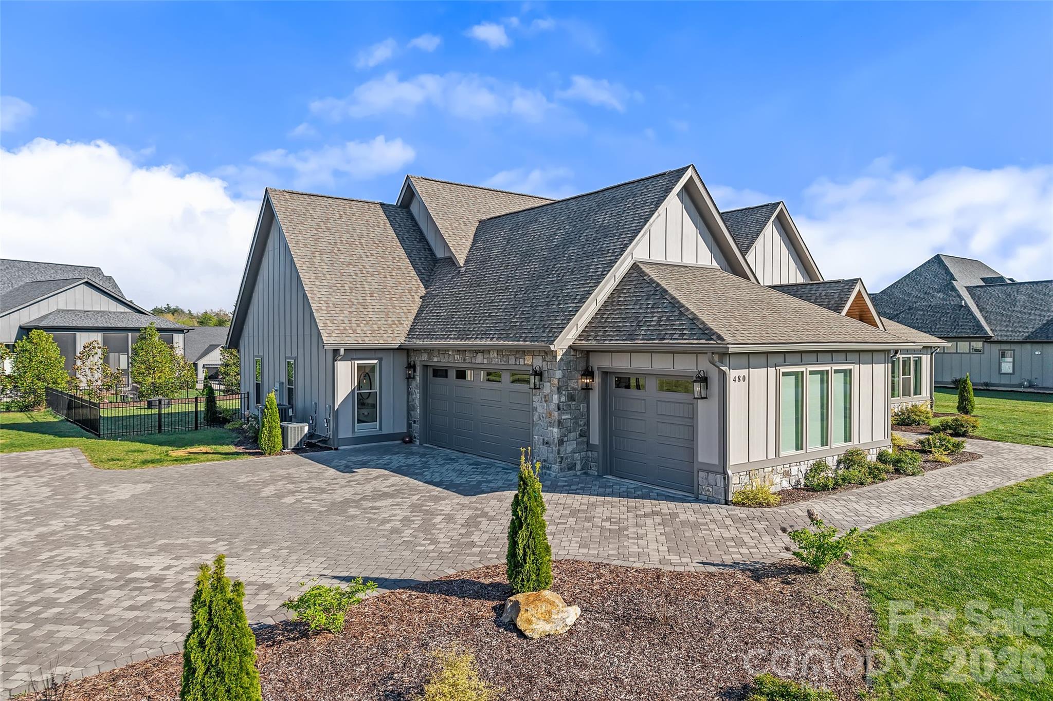 480 Daniel Circle Drive — Mills River
