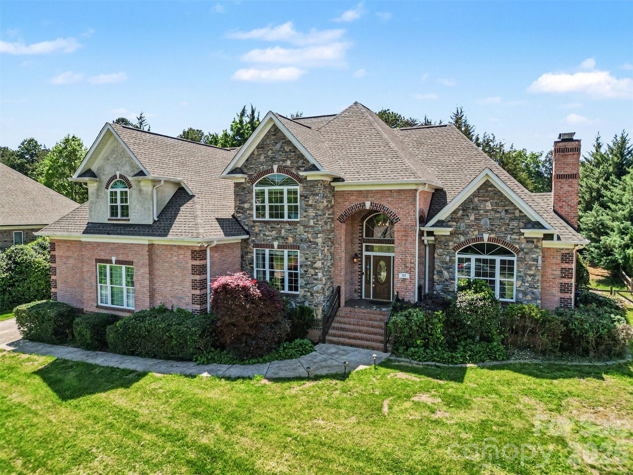 132 Sink Farm Road — Mooresville