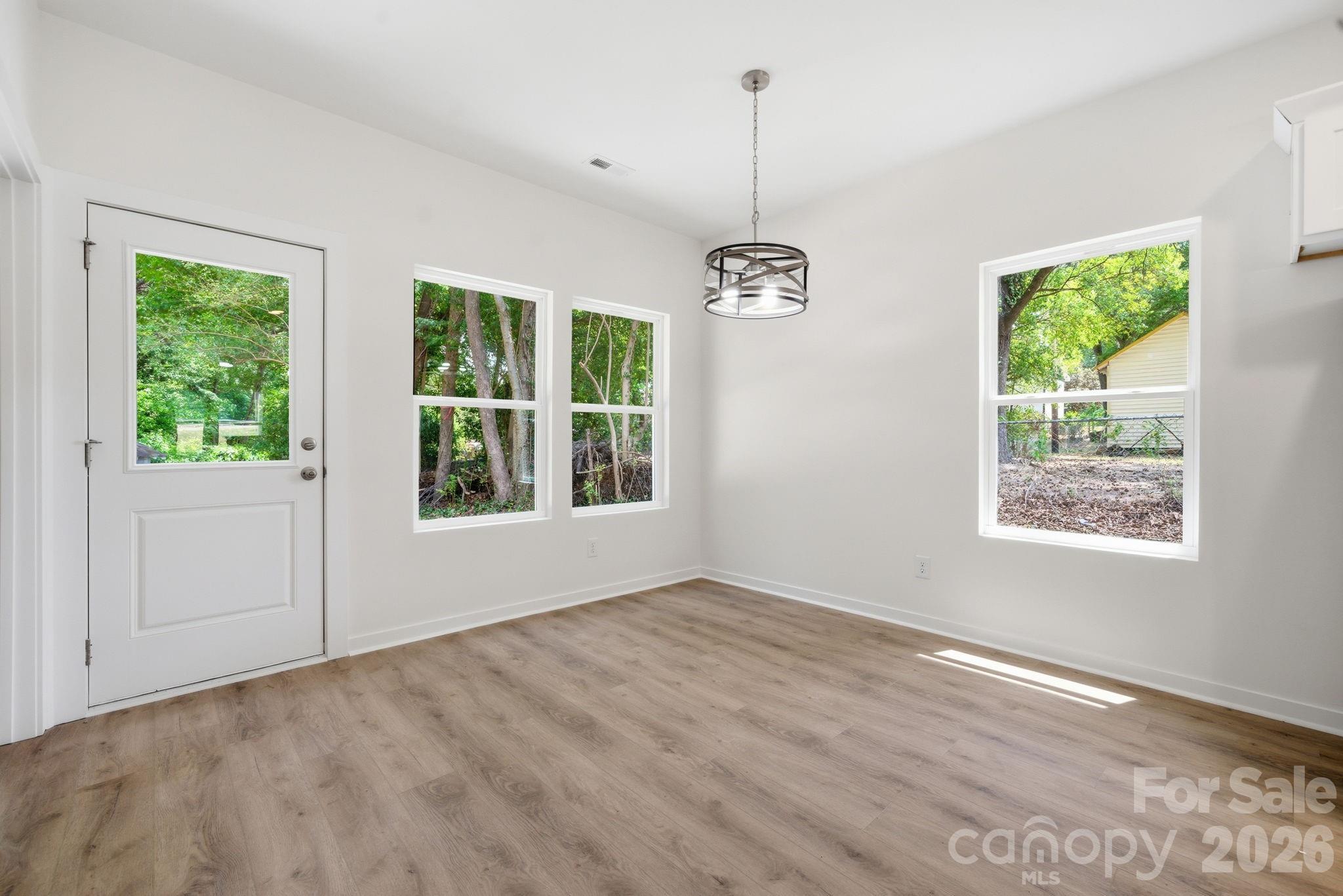 1150 Sloop Avenue — Kannapolis