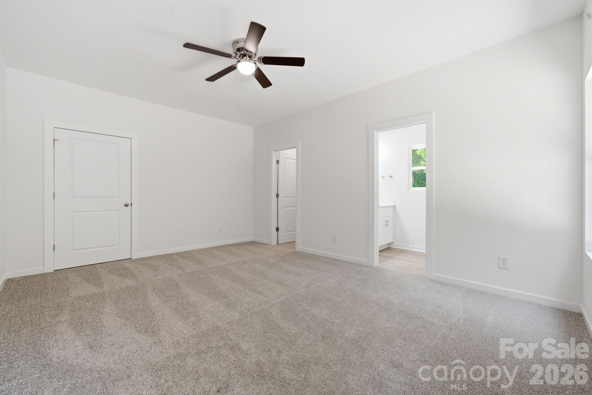 1150 Sloop Avenue — Kannapolis