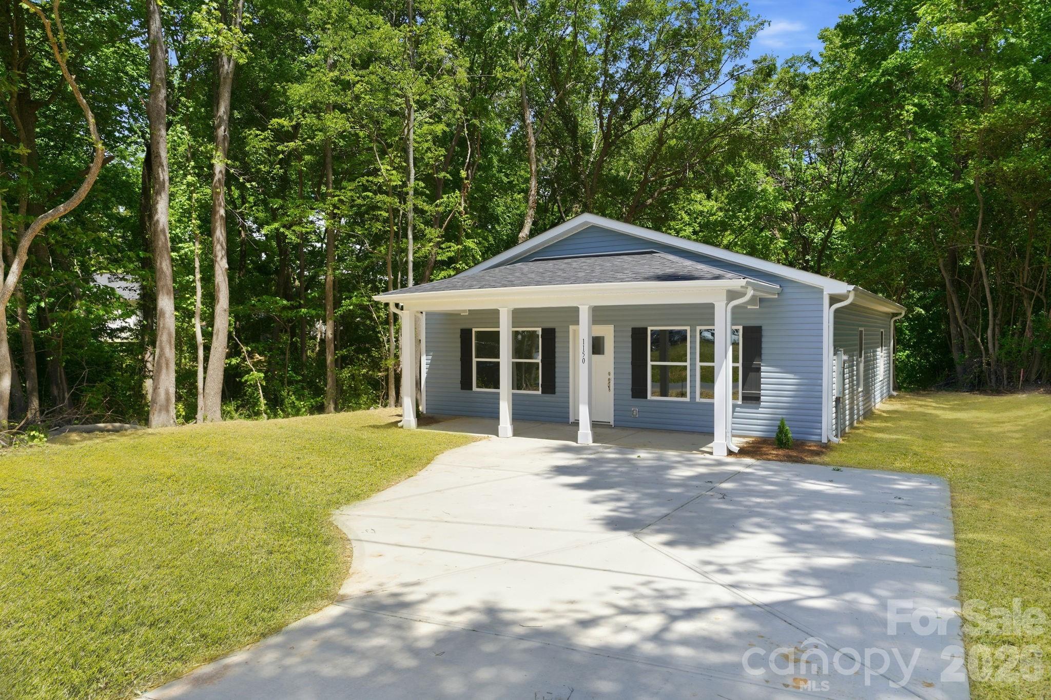 1150 Sloop Avenue — Kannapolis
