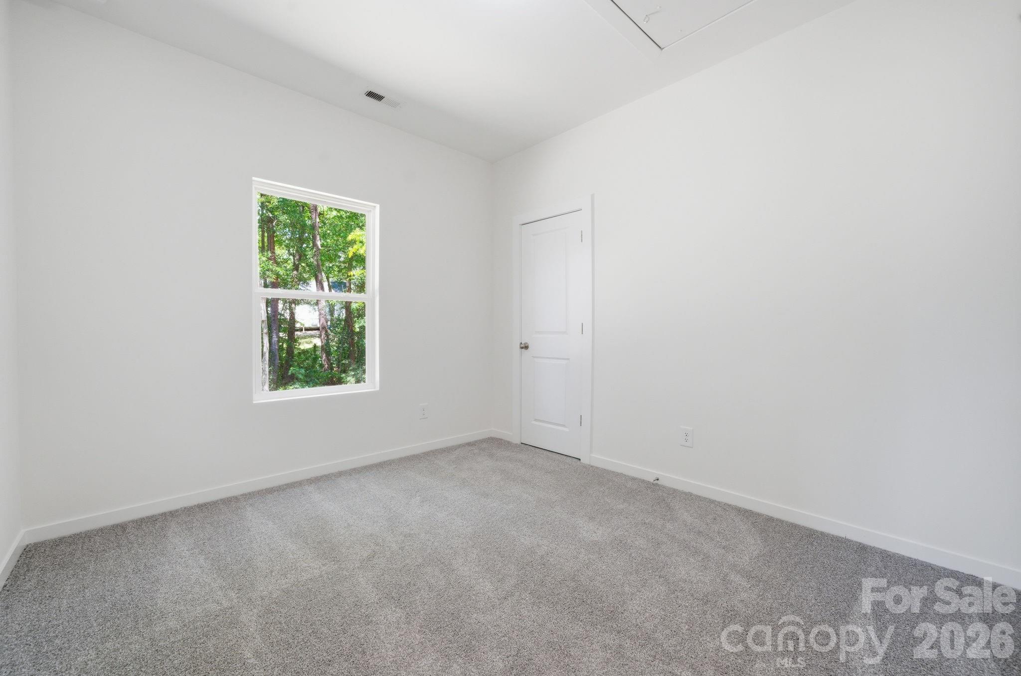 1150 Sloop Avenue — Kannapolis