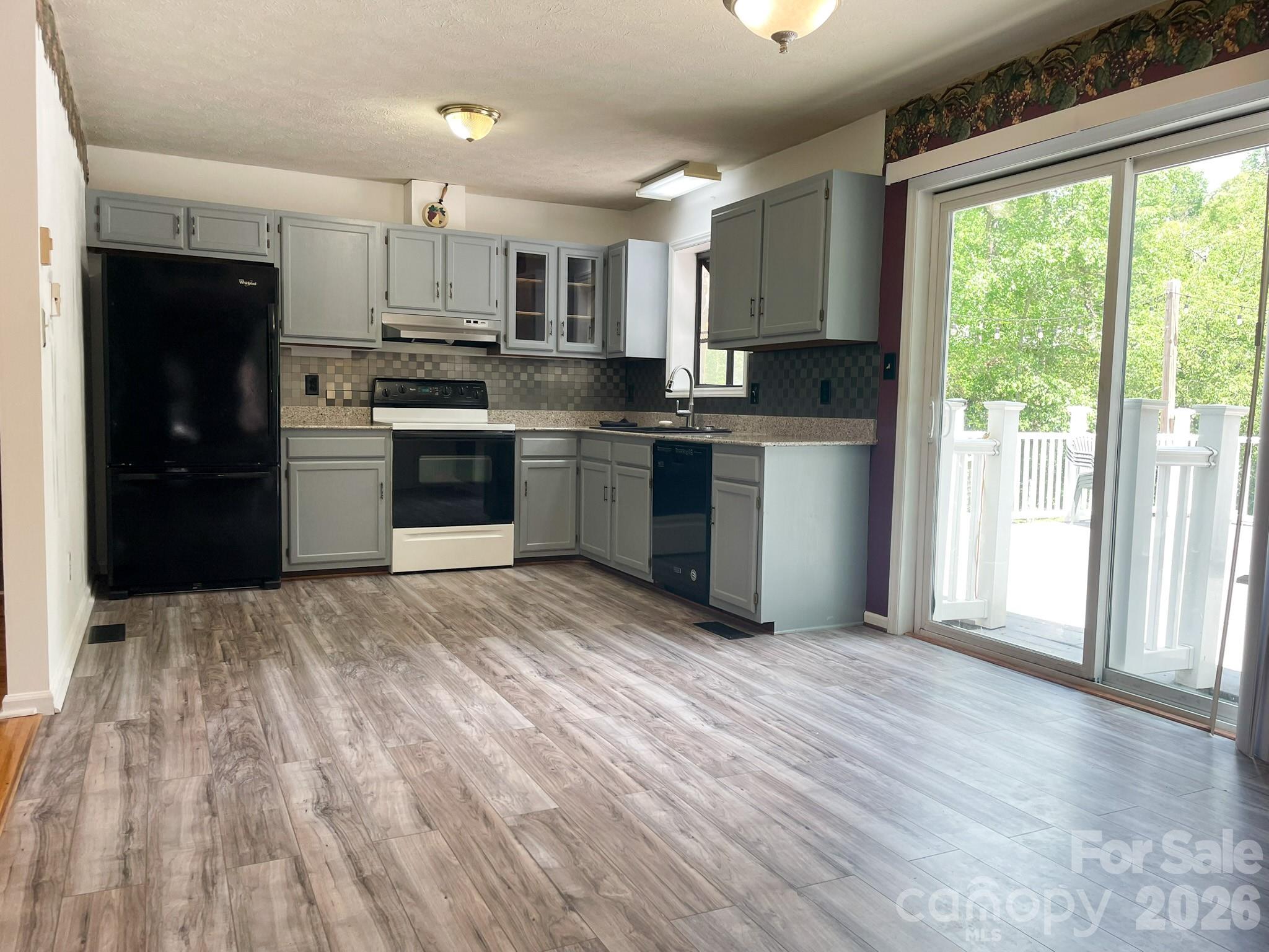 3813 NC Hwy 18 South — Morganton