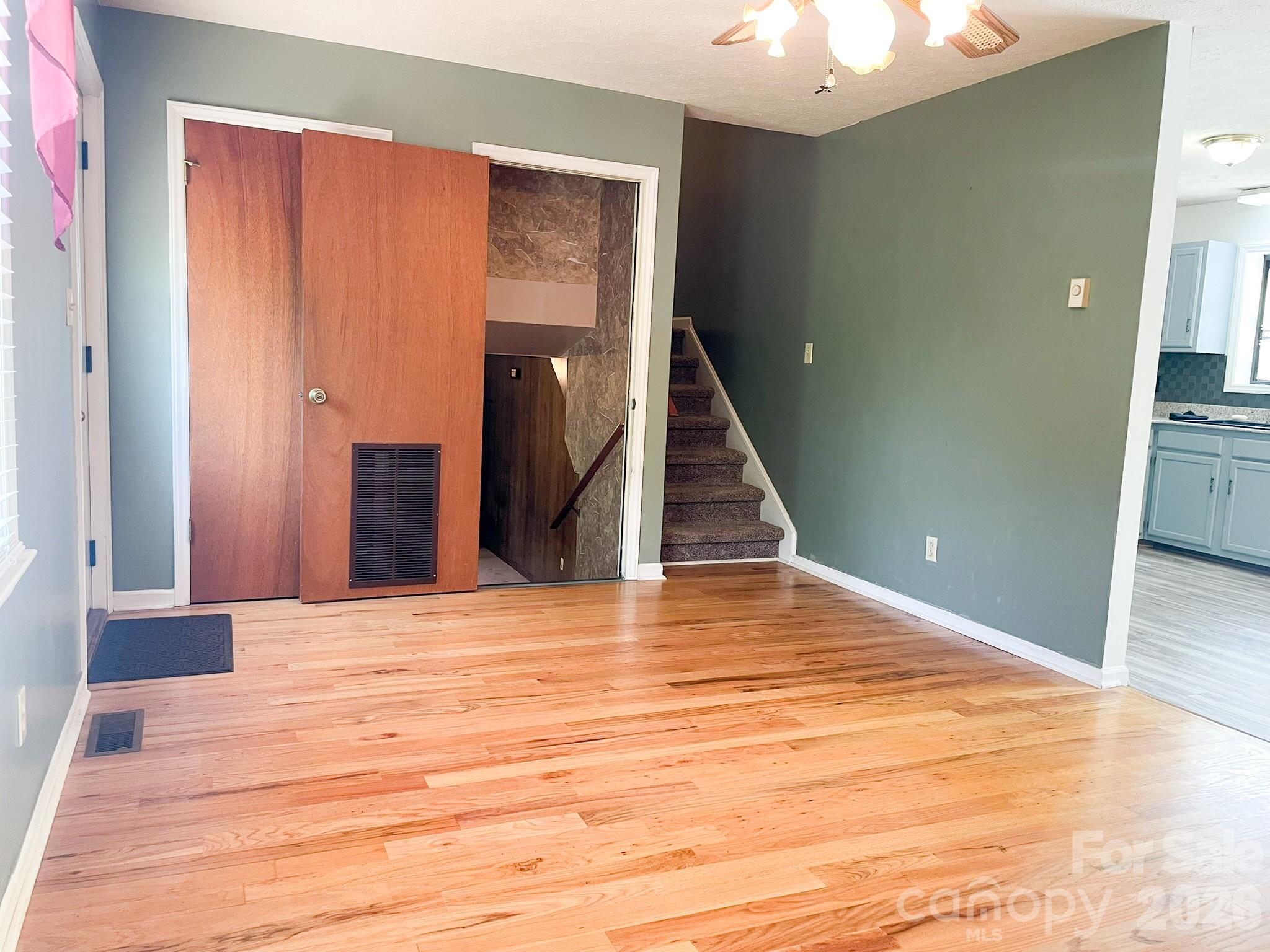 3813 NC Hwy 18 South — Morganton