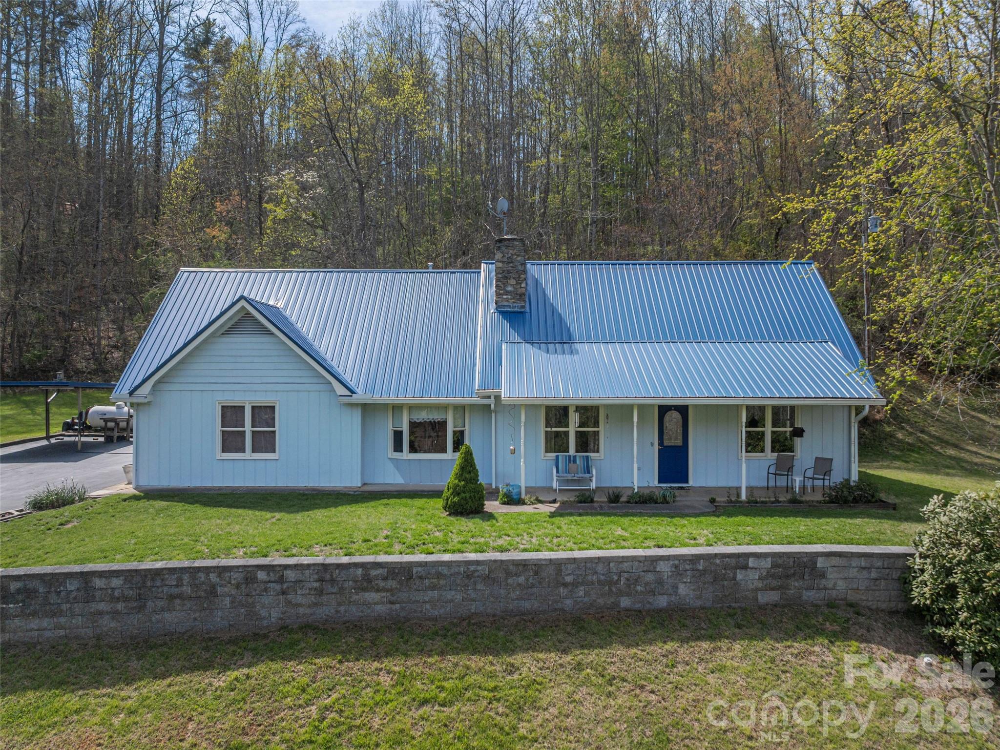 444 Martin Branch Road — Leicester