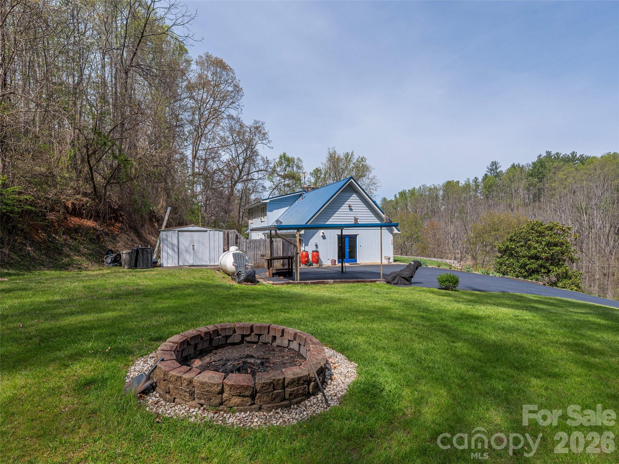 444 Martin Branch Road — Leicester