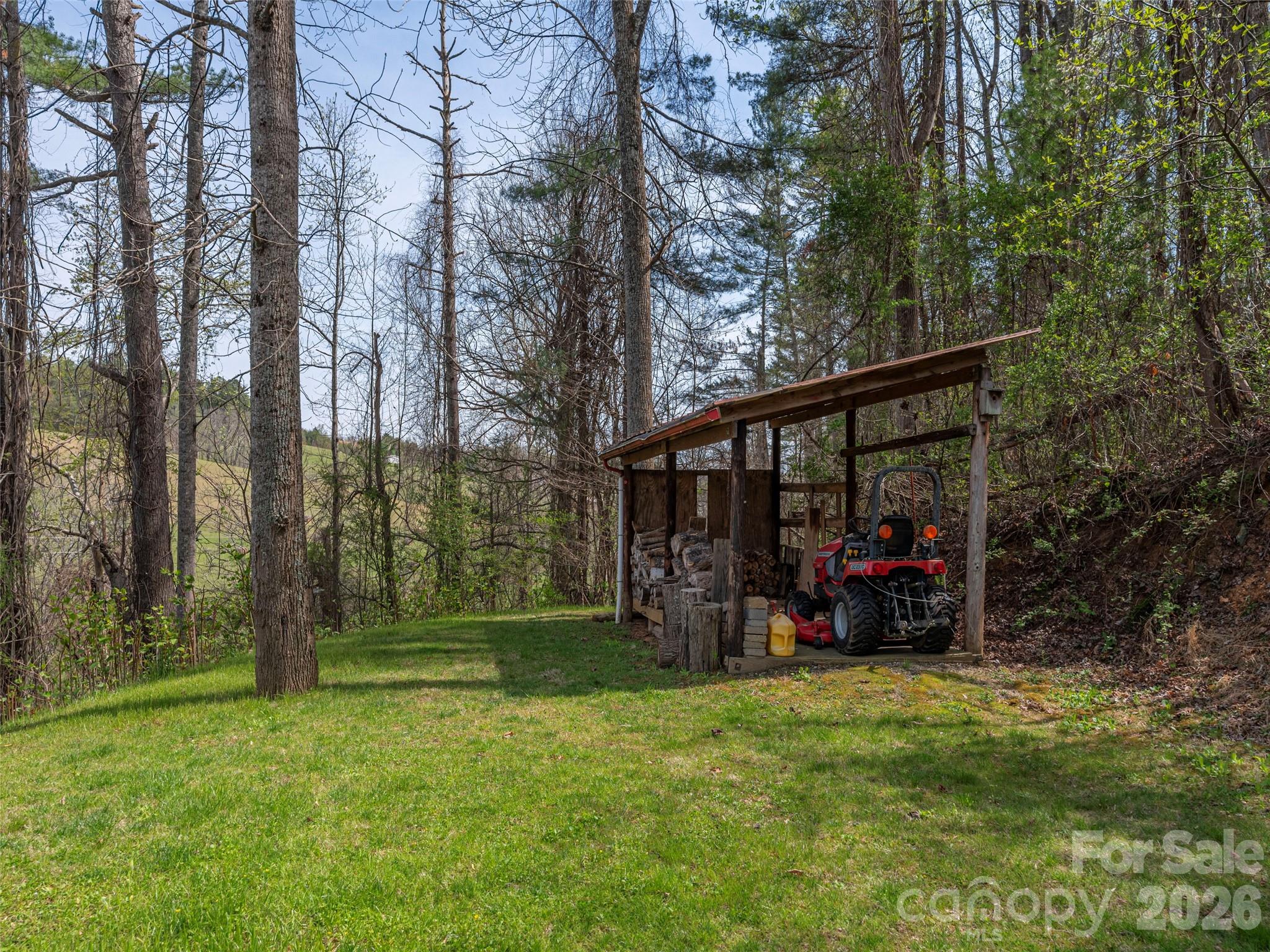 444 Martin Branch Road — Leicester