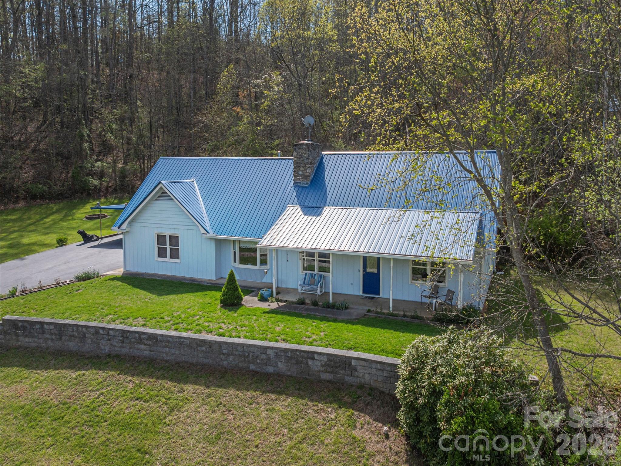 444 Martin Branch Road — Leicester