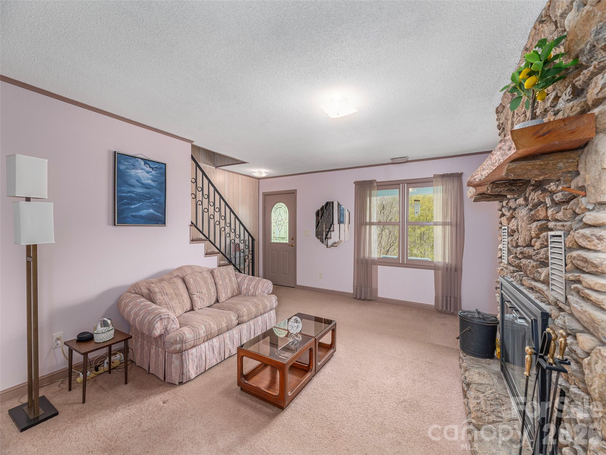 444 Martin Branch Road — Leicester
