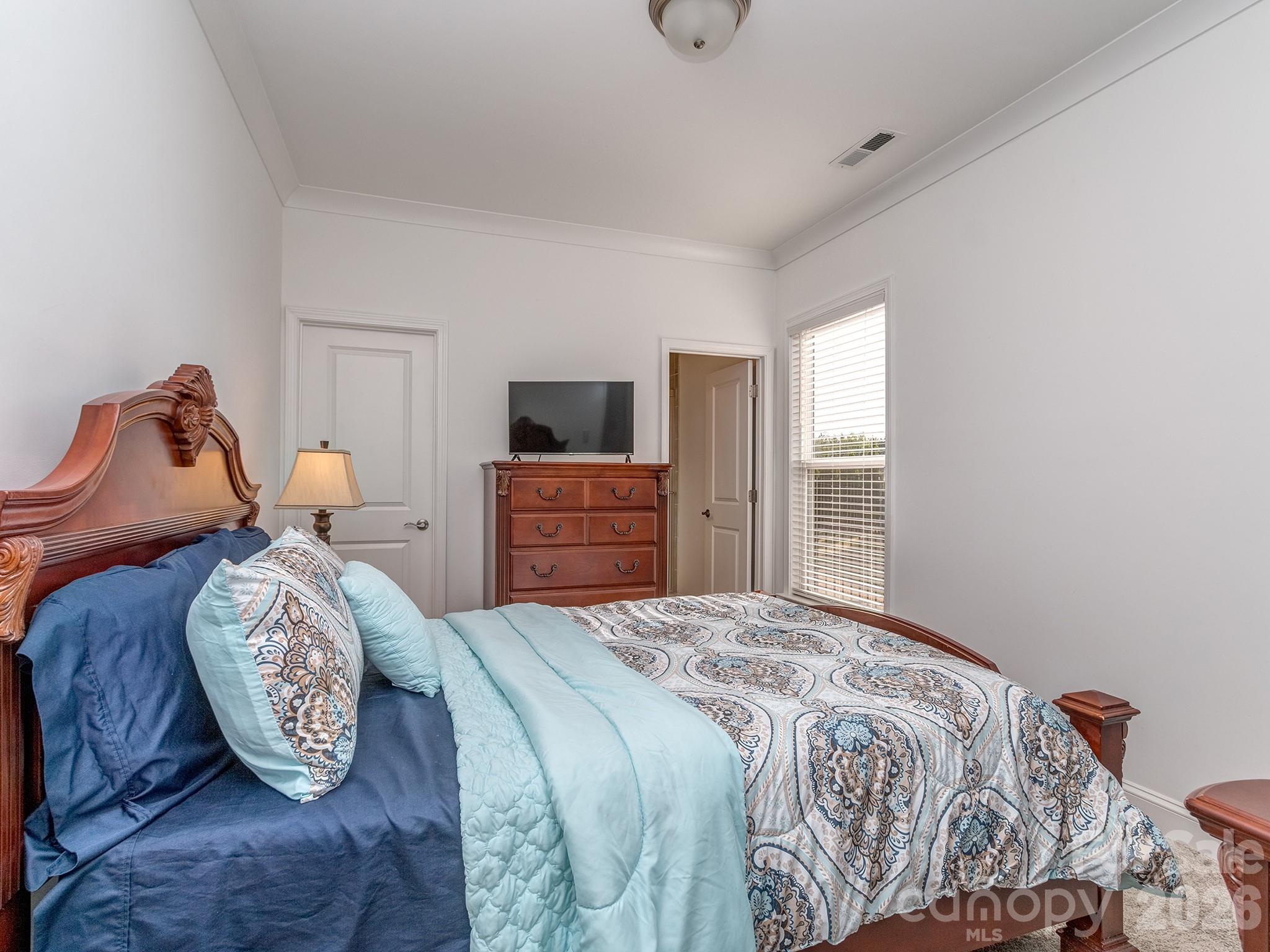 13110 Petrel Place — Charlotte