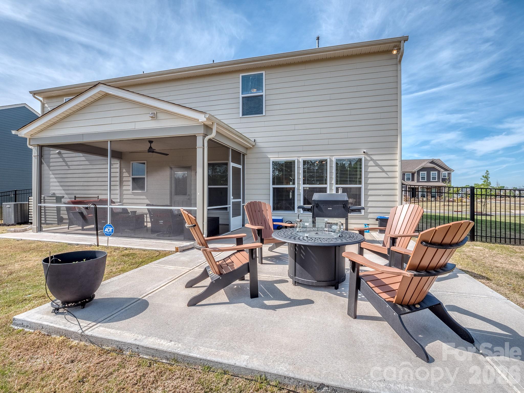 13110 Petrel Place — Charlotte