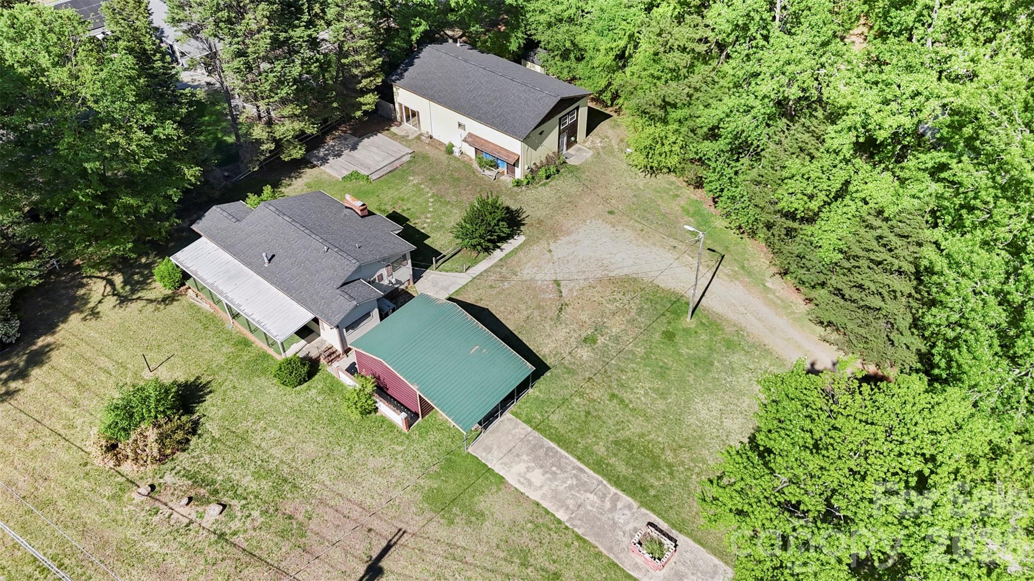 5208 Hickory Grove Road — Mount Holly