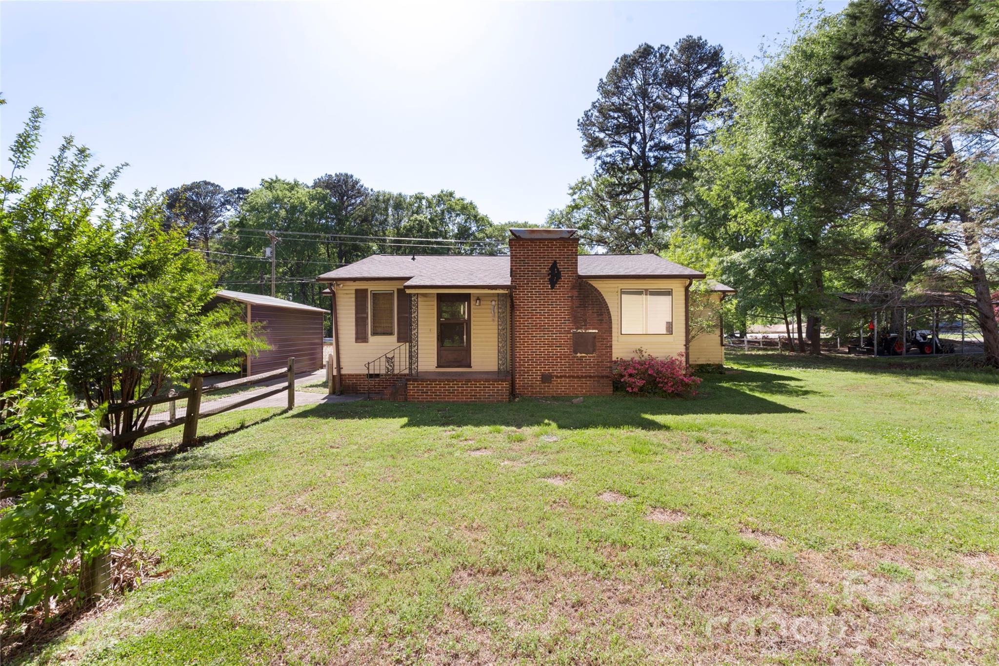 5208 Hickory Grove Road — Mount Holly