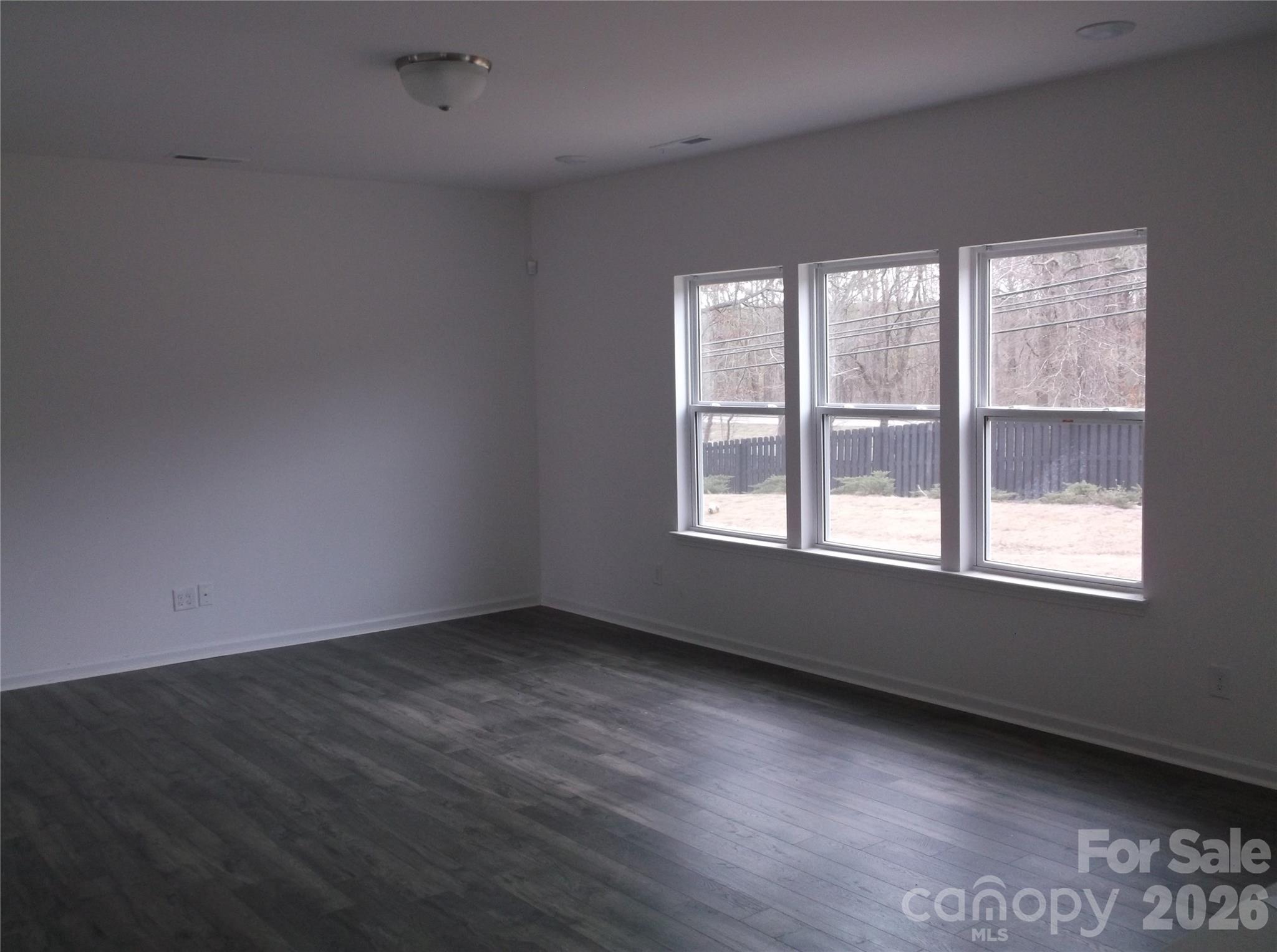 160 Cobbler Drive — Peachland