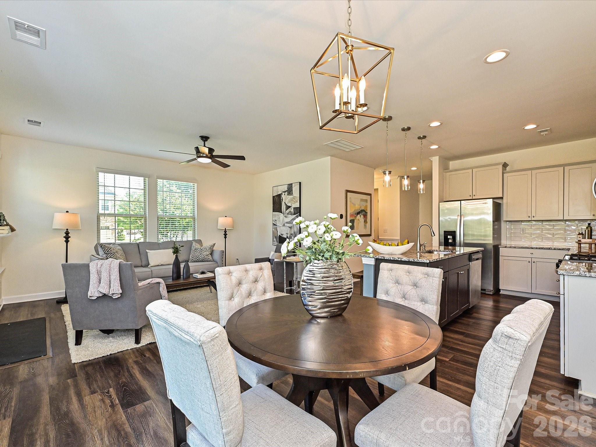 9238 Glenburn Lane — Charlotte