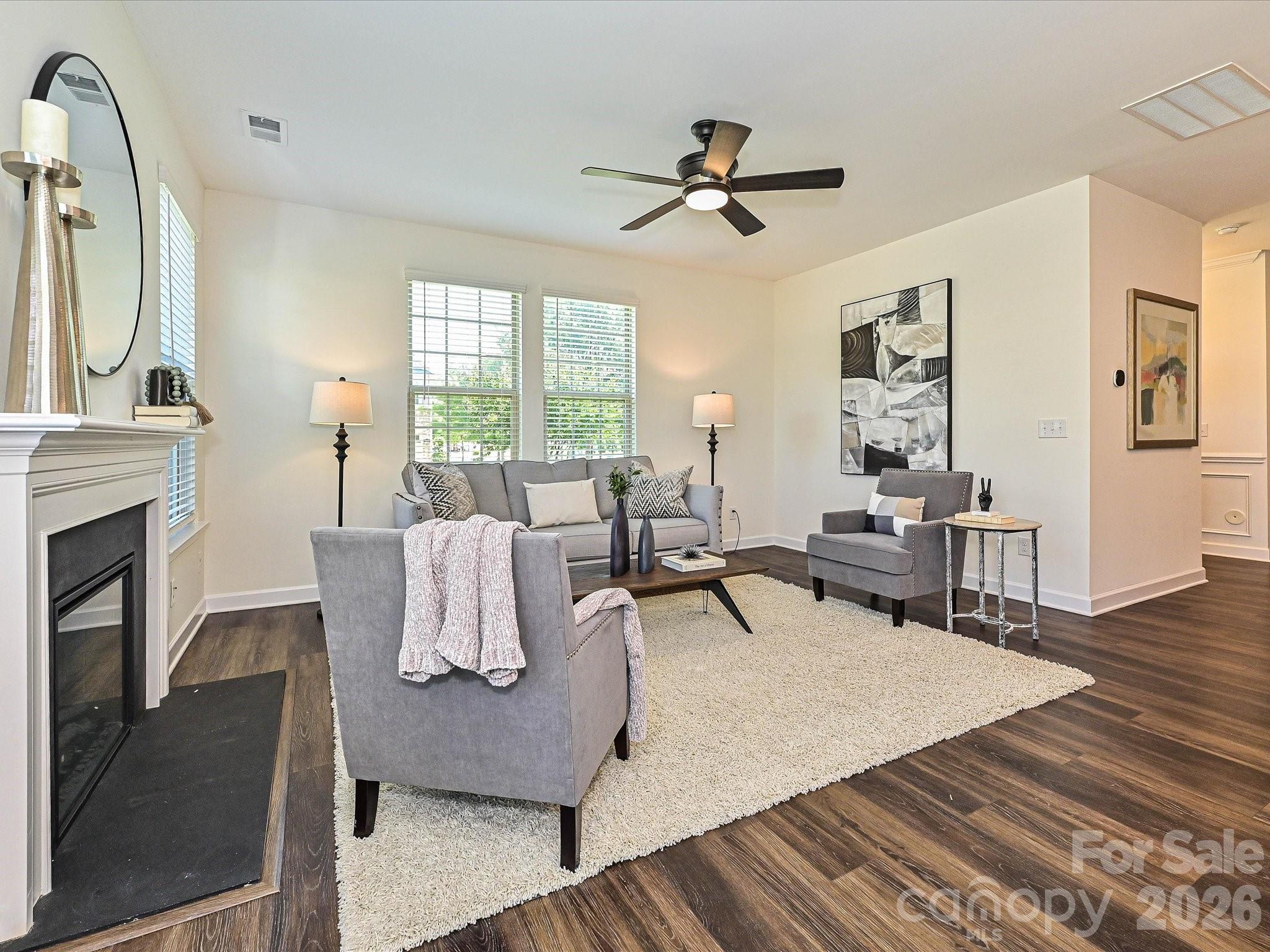 9238 Glenburn Lane — Charlotte